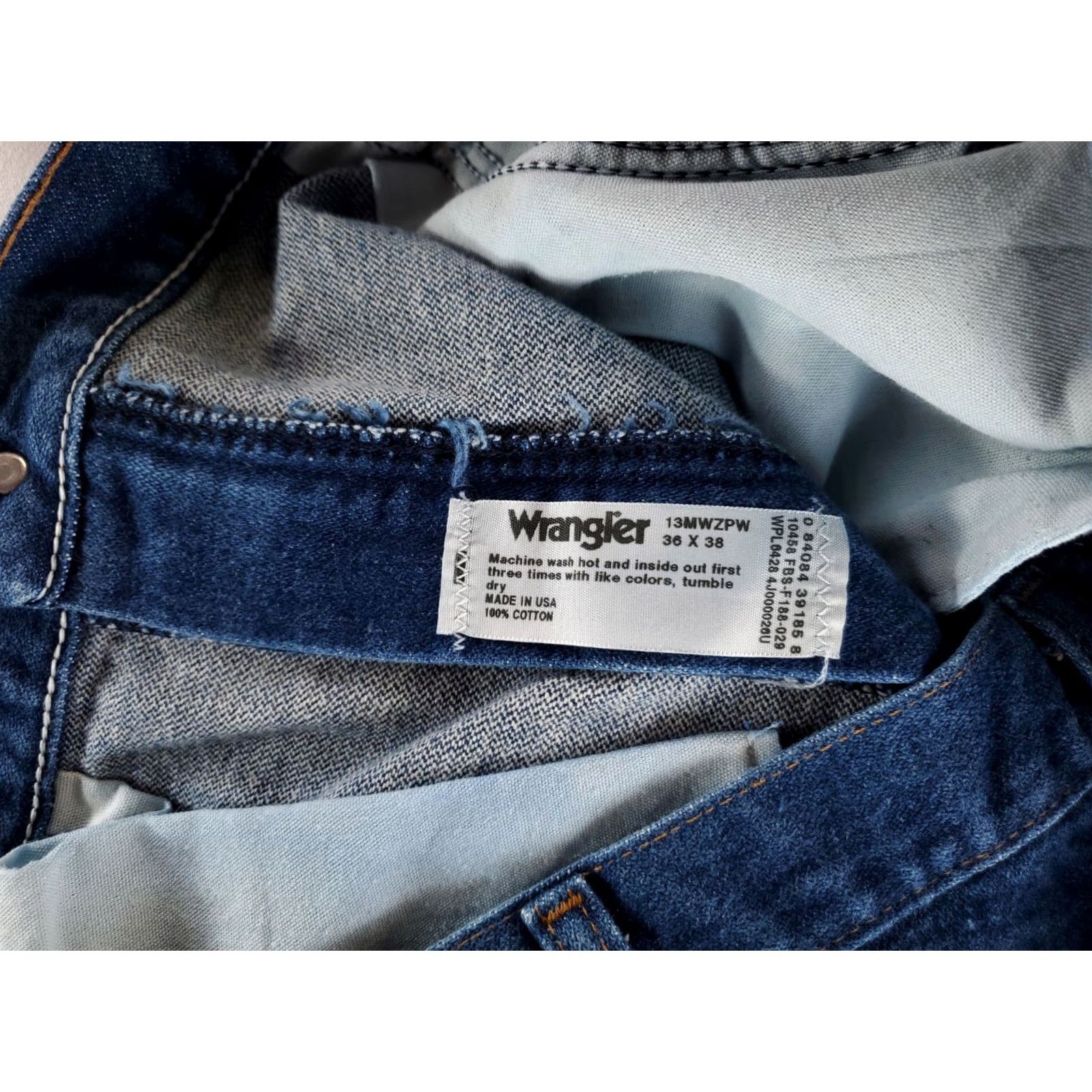 Wrangler Wrangler Jeans 13MWZPW Mens 36x38 36x37 Actual Blue Denim Straight Jeans Mens 36 Regular Inseam 37 Denim Size US 36 / EU 52 - 3 Thumbnail