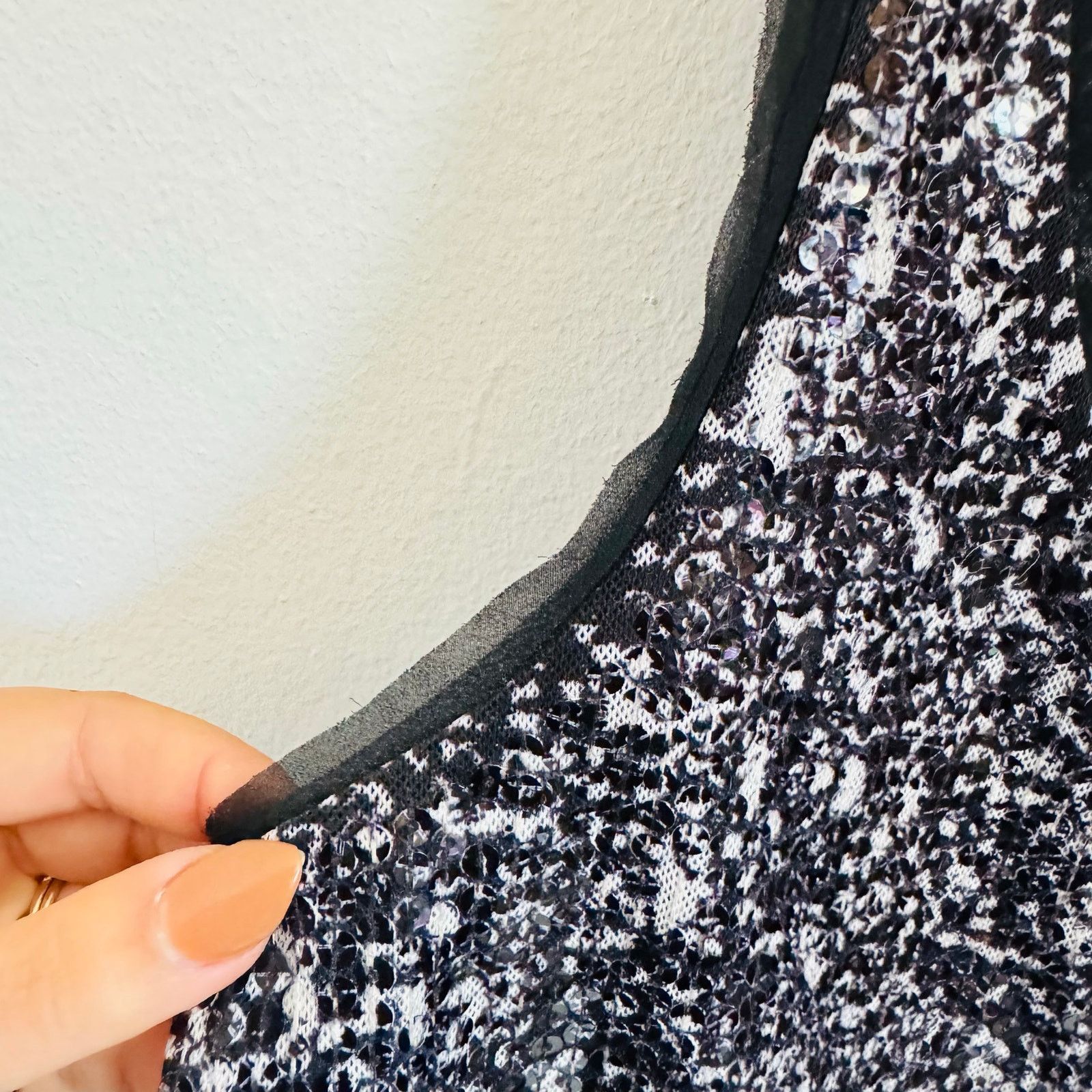 Ann Taylor ANN TAYLOR Black White Sequin Mesh $88 Tank Top Blouse Shirt Size S / US 4 / IT 40 - 11 Thumbnail