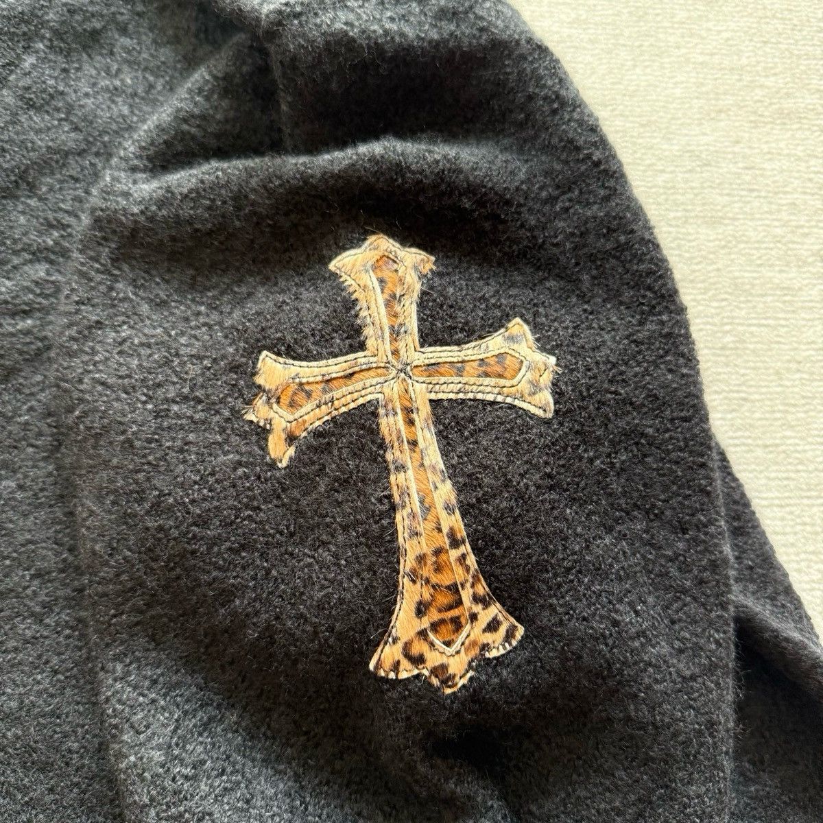 Chrome Hearts Chrome Hearts leather cross patches Cashmere Cardigan Size US S / EU 44-46 / 1 - 3 Thumbnail