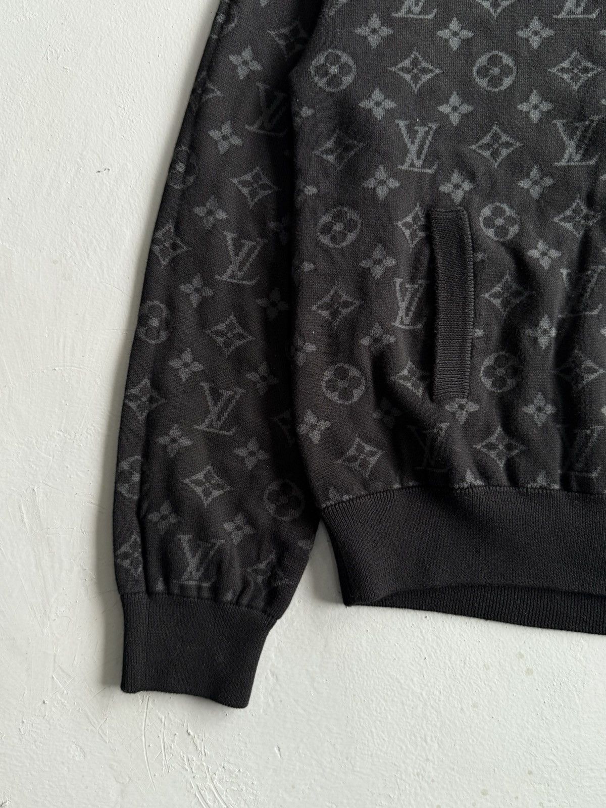 Louis Vuitton × Virgil Abloh Louis Vuitton - Graffiti Monogram Bomber Jacket Size US S / EU 44-46 / 1 - 4 Thumbnail