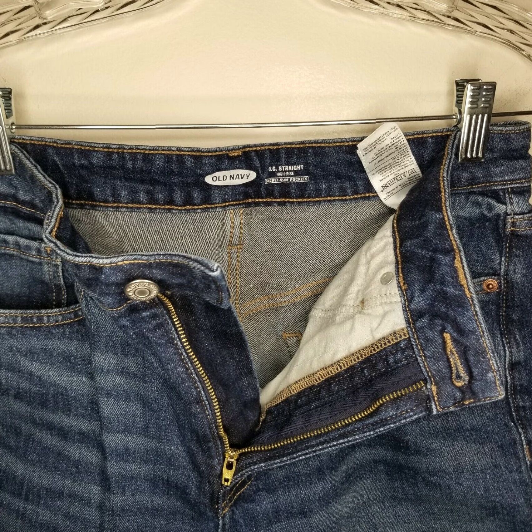 Old Navy OLD NAVY Women's Blue Cut-Off Jeans Size 8 Regular Size 30" / US 8 / IT 44 - 3 Thumbnail
