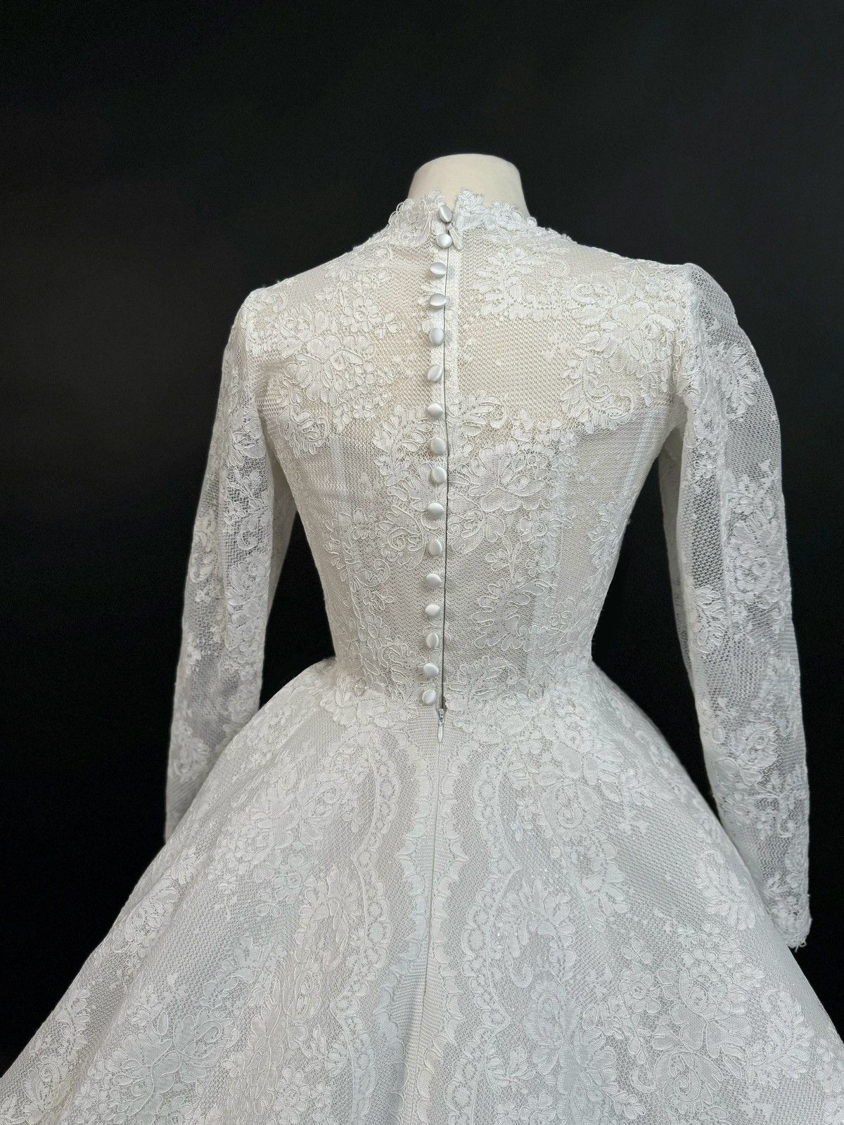 Other US 12 French Corded Lace Bridal Gown by Anna Augusta Size XL / US 12-14 / IT 48-50 - 5 Thumbnail