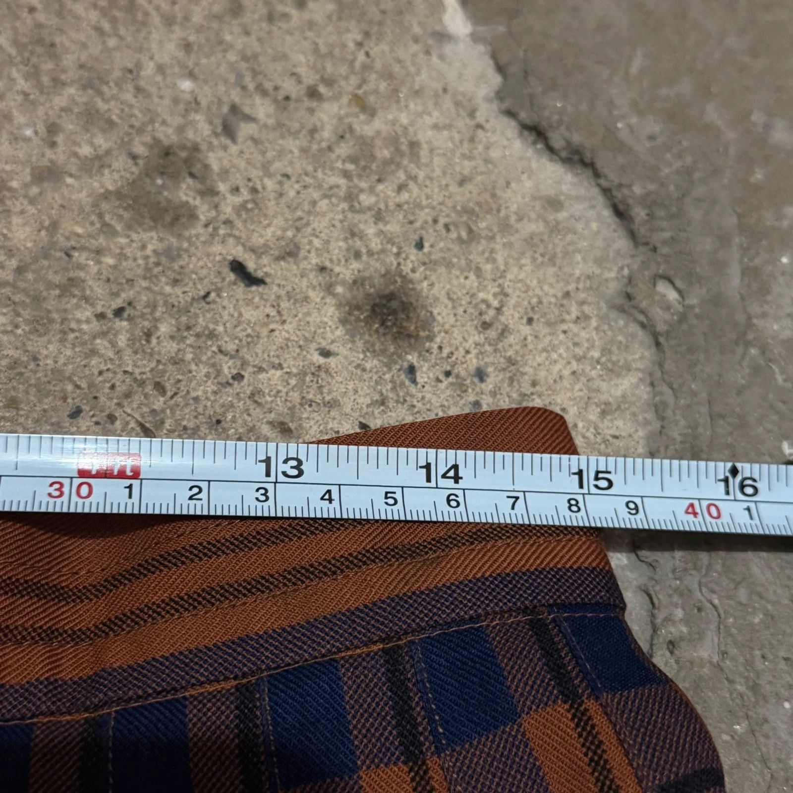 Yves Saint Laurent 70s-80s Yves Saint Laurent plaid skirt Size 28" / US 6 / IT 42 - 6 Thumbnail