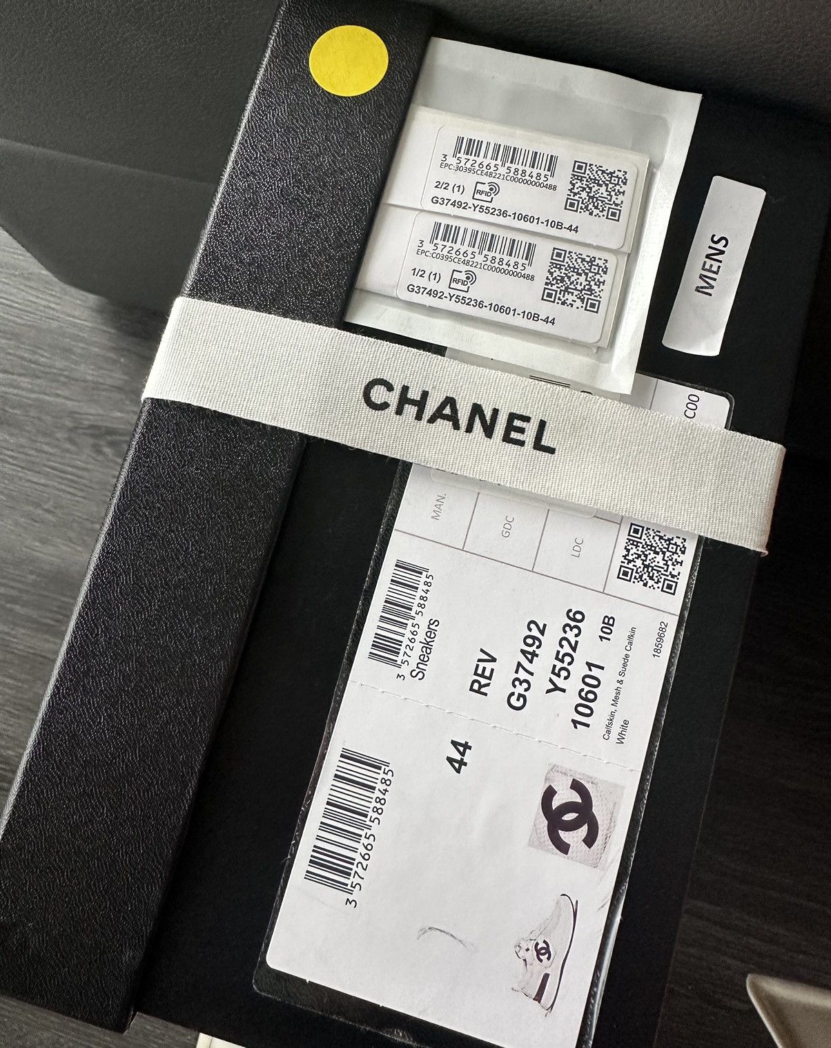 Chanel Super Rare Limited Edition Chanel Logo Men’s Sneaker Size US 11 / EU 44 - 8 Thumbnail