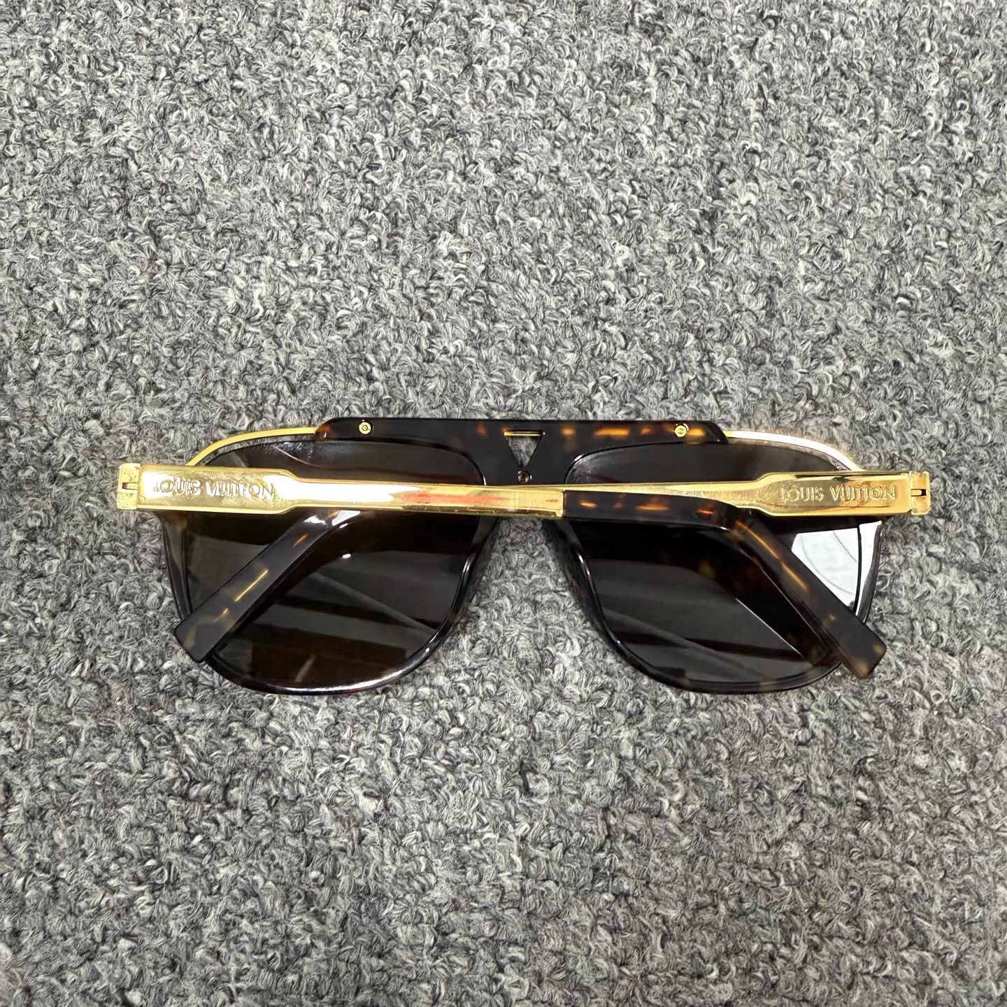 Louis Vuitton LV Sunglasses 95 New Size ONE SIZE - 3 Thumbnail