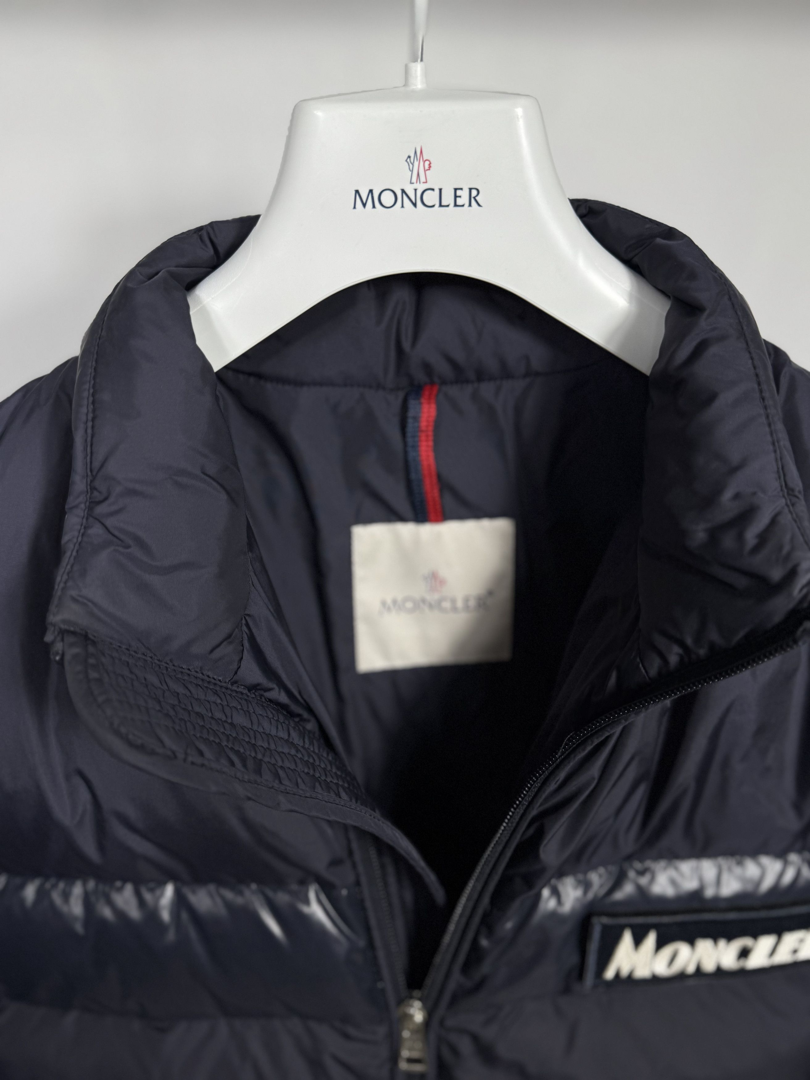 Moncler Moncler Servieres Jacket Size US L / EU 52-54 / 3 - 4 Thumbnail