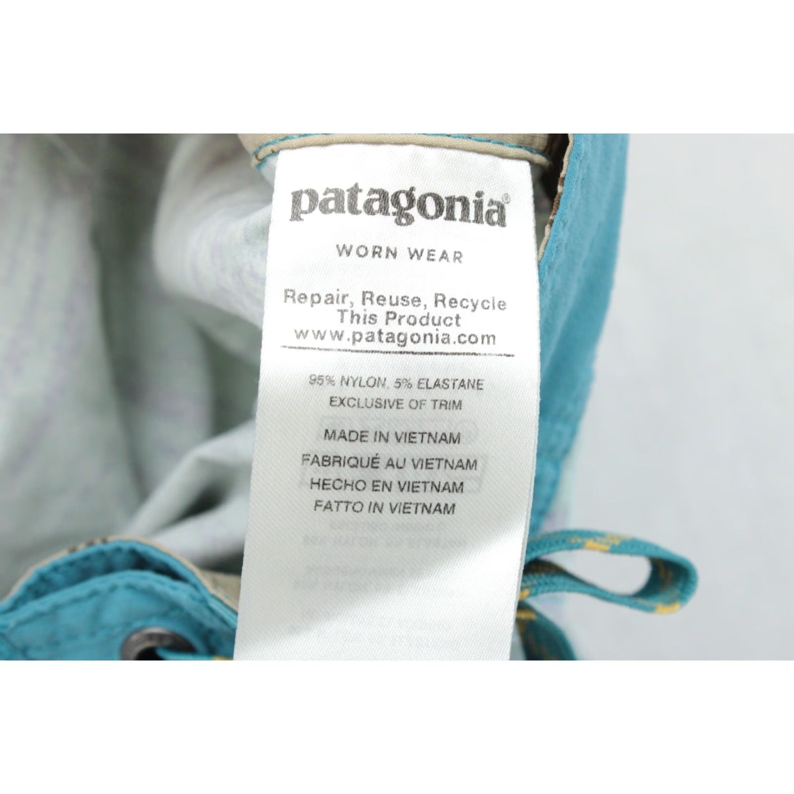 Patagonia Patagonia Wavefarer Boardshorts Men's 32 Blue Green Nylon Blend Pockets Beach Surfing 86543 Size US 32 / EU 48 - 7 Thumbnail