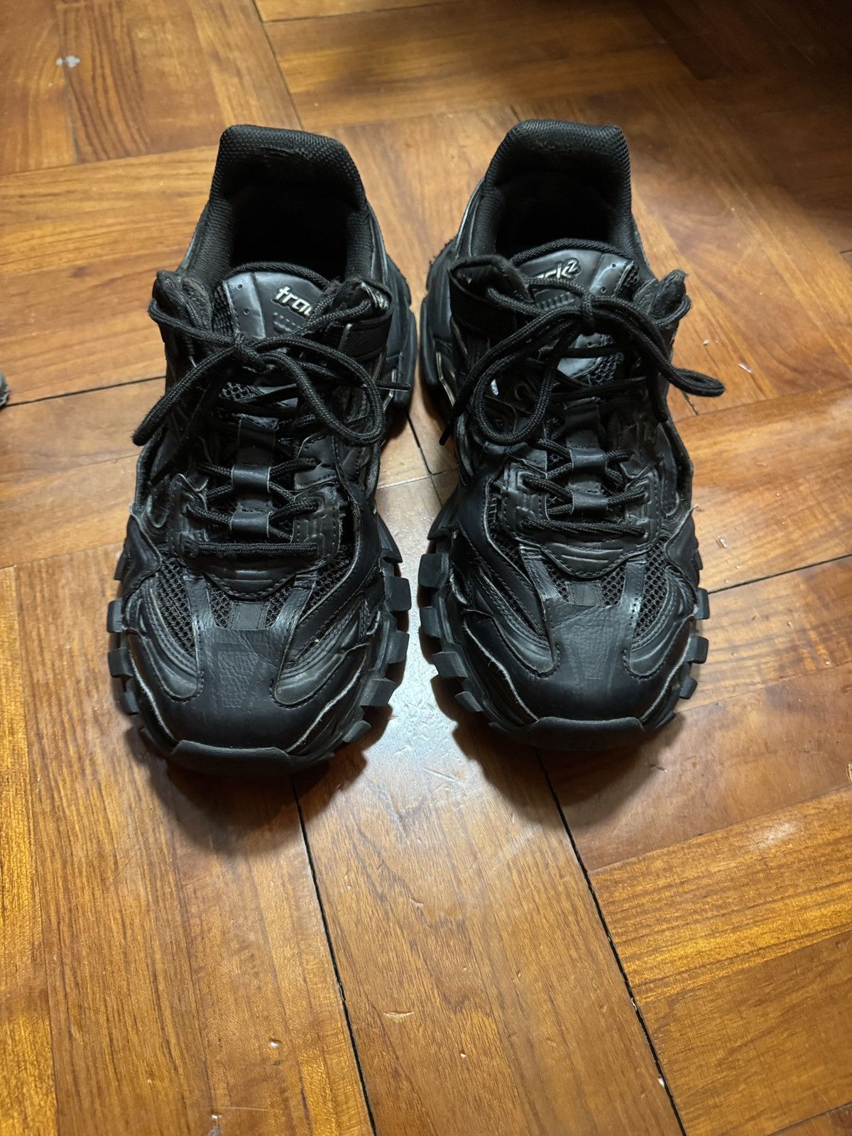 balenciaga track 2.0 black