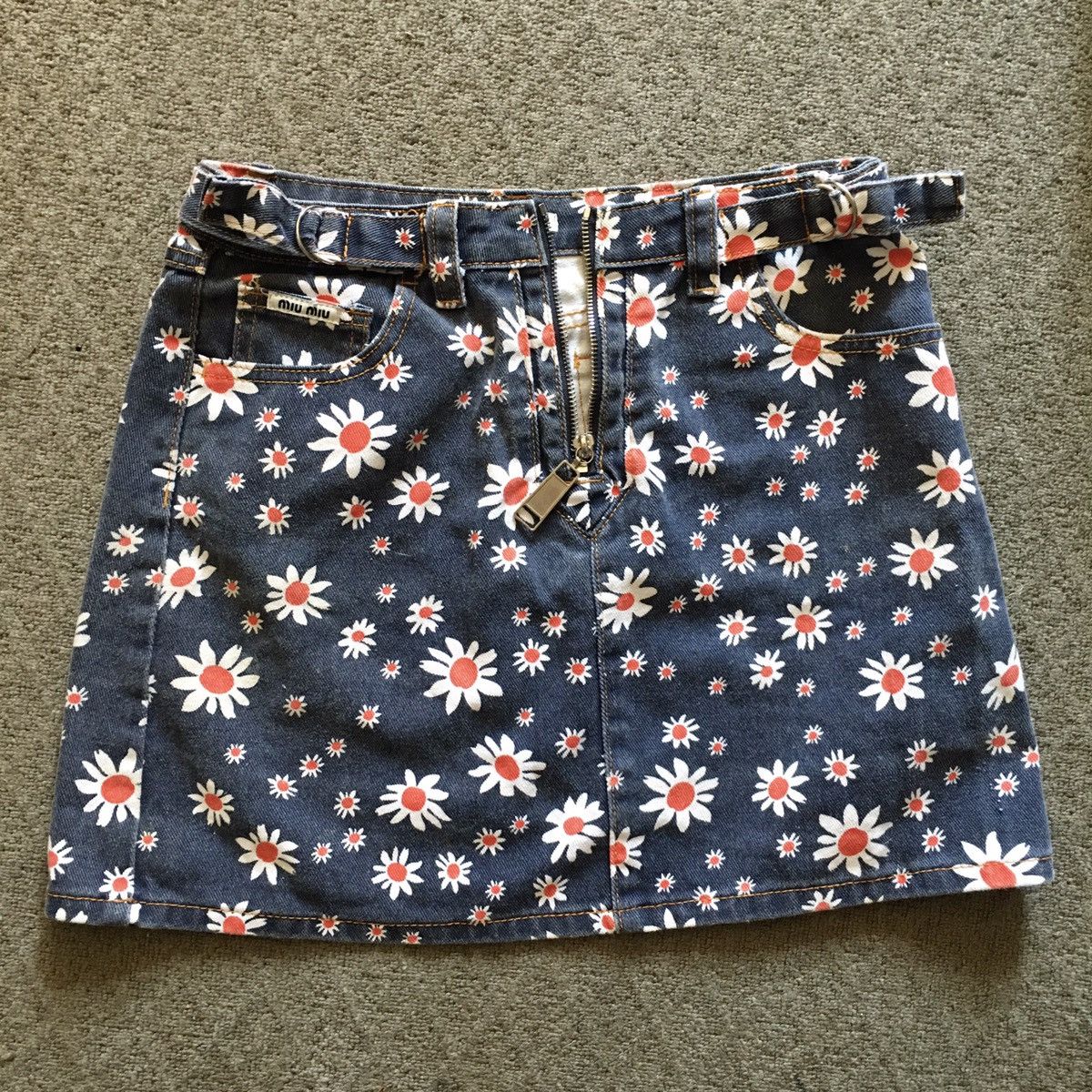 Miu Miu Miu Miu Denim Cotton Jeans Floral Mini Skirt Size M Size 28" / US 6 / IT 42 - 1 Thumbnail