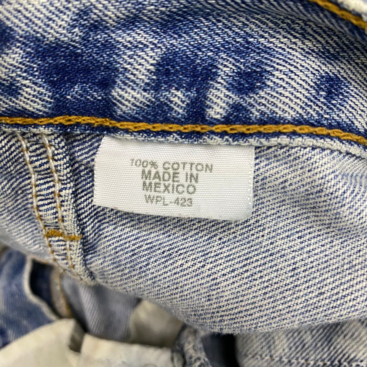 Levi's 💥Vintage Levis 501 Distressed denim Kurt Cobain Style Size US 32 / EU 48 - 15 Thumbnail