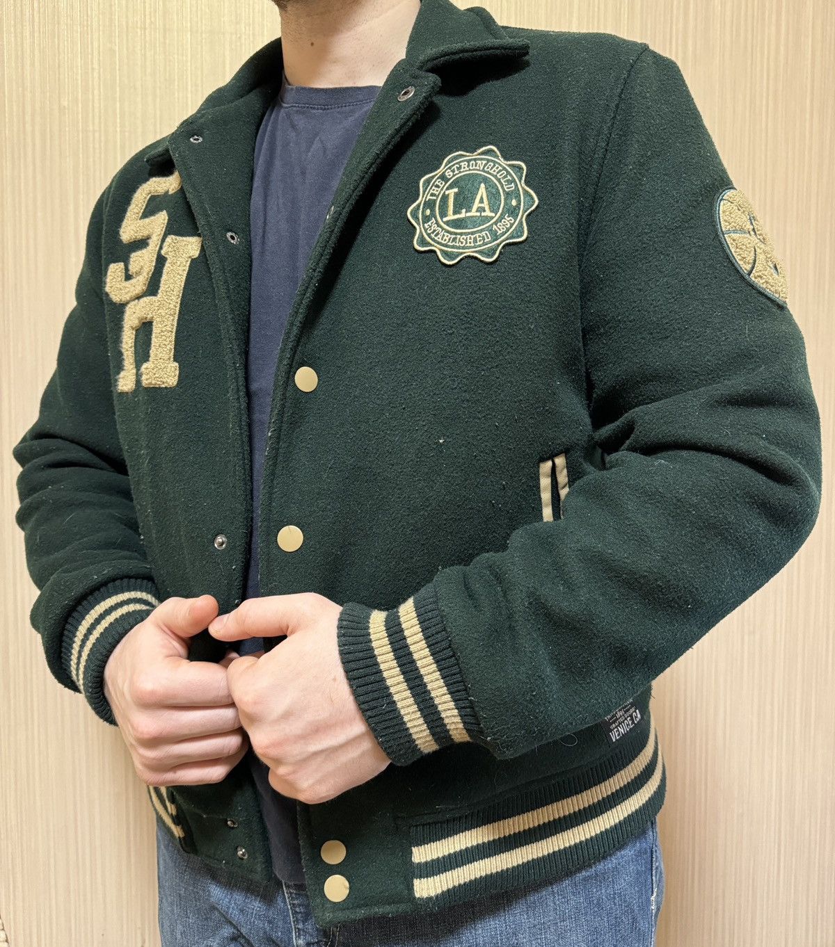 Vintage Vintage Bomber Los Angeles Stronghold State of California Size US L / EU 52-54 / 3 - 9 Thumbnail