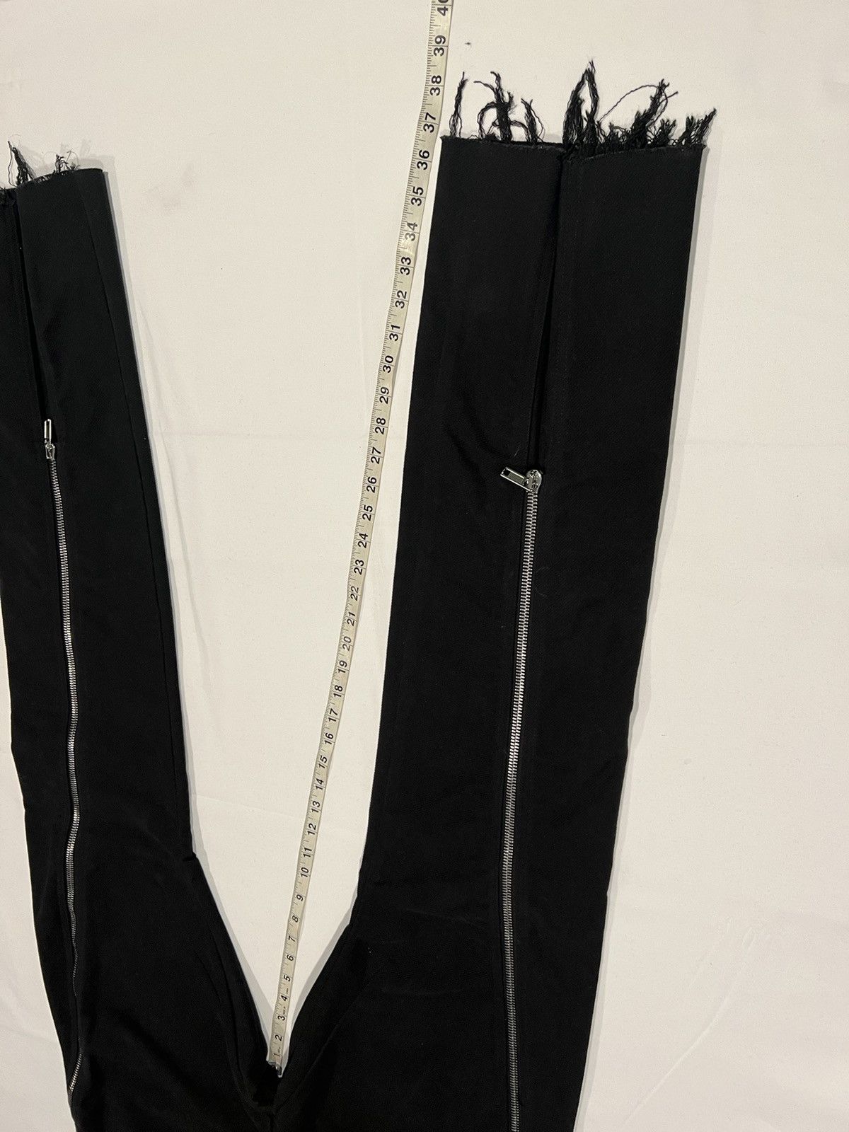 Rick Owens Rick Owens Mens 2023 Luxor jeans. 34. $1600 Size US 34 / EU 50 - 7 Thumbnail