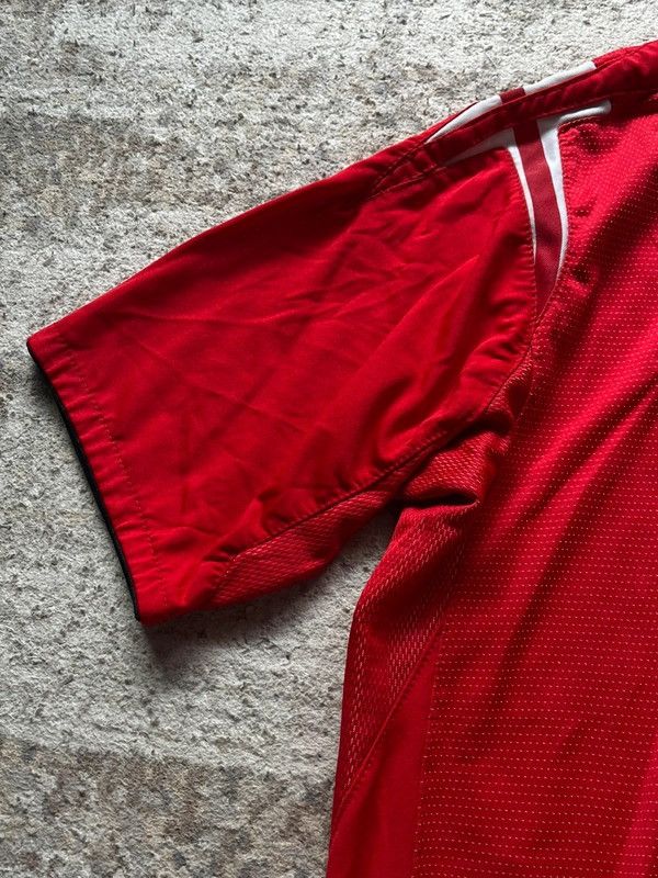 Umbro Umbro England 2004 - 2006 Sz M Football Soccer Rare Size US M / EU 48-50 / 2 - 5 Thumbnail