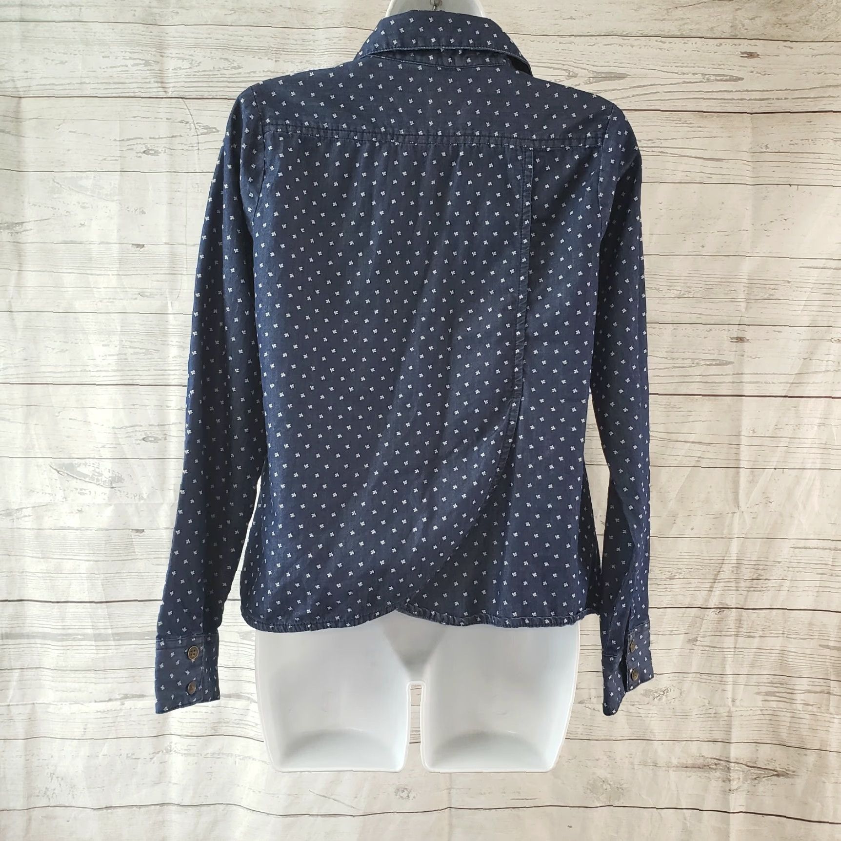 Vintage Aventura Womens Button Front Shirt Sz Small Blue Long Sleeve Cotton Size S / US 4 / IT 40 - 4 Thumbnail