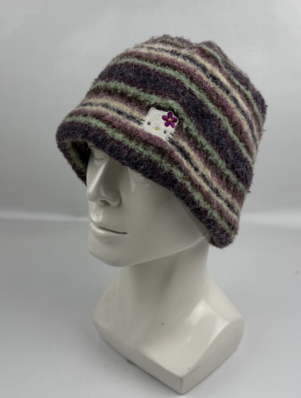 vintage hello kitty hat tc53