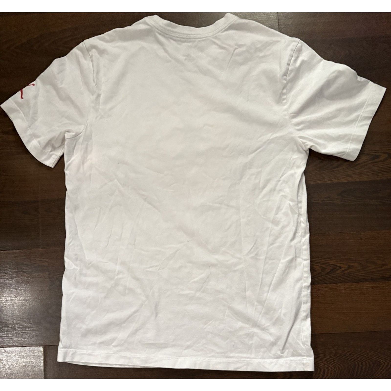 Nike NIKE AIR JORDAN FLIGHT ESSENTIAL MENs M WHT SHIRT FN6006-100 Size US M / EU 48-50 / 2 - 4 Thumbnail