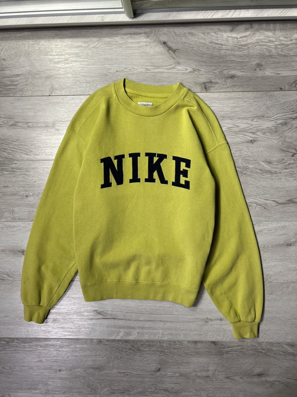 Nike × Vintage 90s Vintage Nike Embroidered Big Logo Oversized Sweatshirt Size US M / EU 48-50 / 2 - 1 Thumbnail