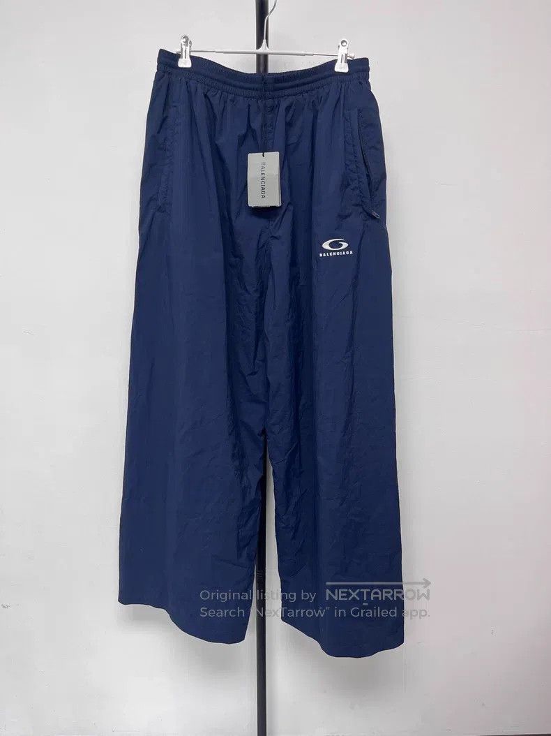 Balenciaga Balenciaga size M Solid Color Elastic Waist Sports Casual Size US 27 - 1 Thumbnail