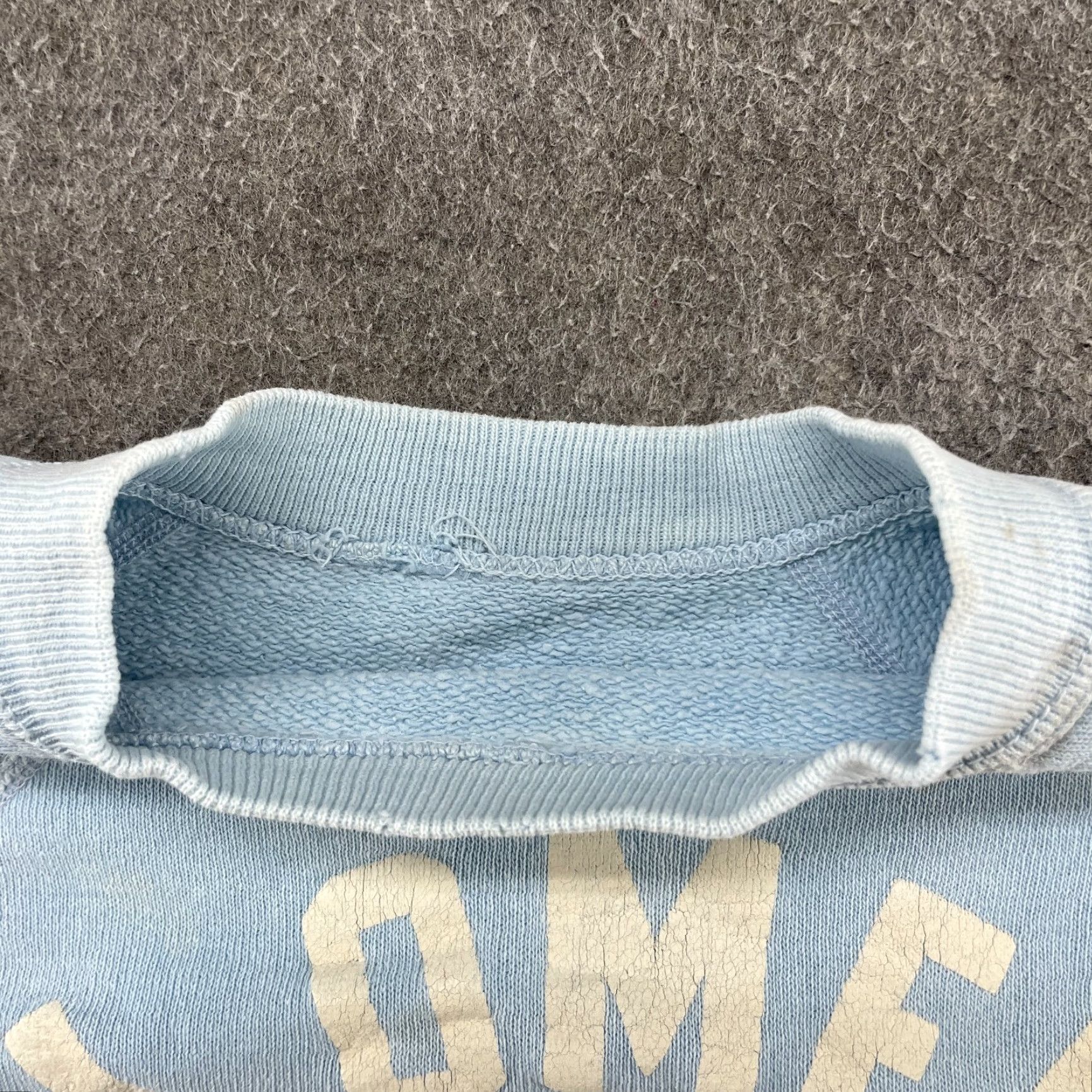 Omega VINTAGE Sweatshirt Mens M Blue Chi Omega Frat Fraternity Flocked Print True Size US M / EU 48-50 / 2 - 5 Thumbnail