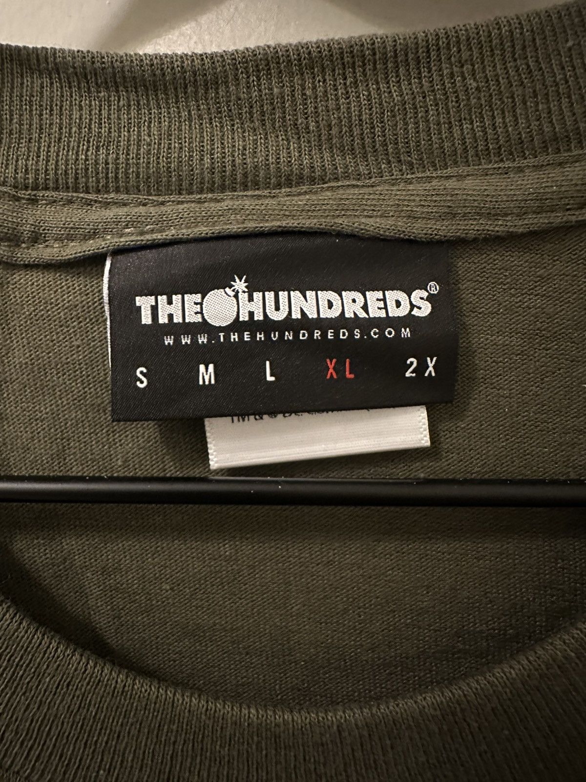 The Hundreds The Hundreds x DC The Dark Knight Joker Tee Size US XL / EU 56 / 4 - 4 Thumbnail