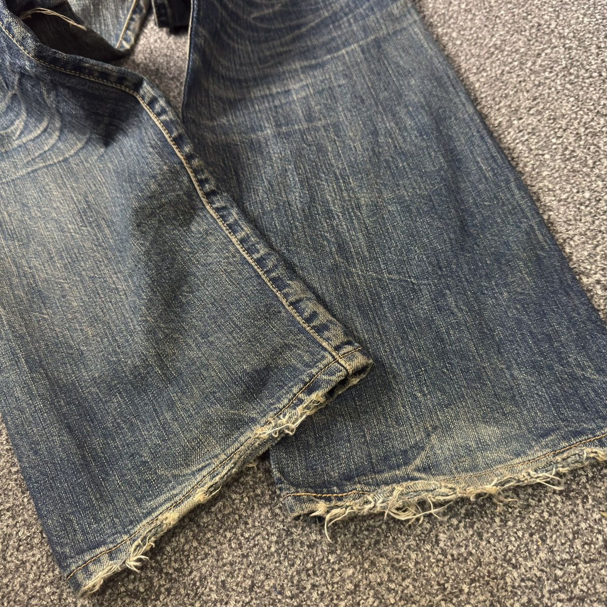Levi's Vintage 2005 Levis 501 Distressed Denim W32 Size US 32 / EU 48 - 10 Thumbnail