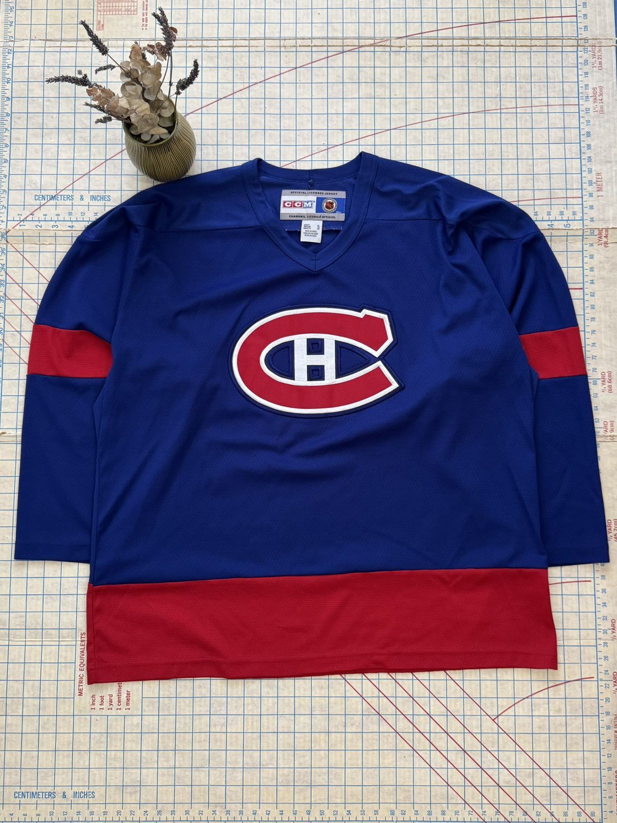 Ccm CCM Montreal Canadians Retro HockeyJersey Blue Mens Size XL Size US XL / EU 56 / 4 - 2 Thumbnail