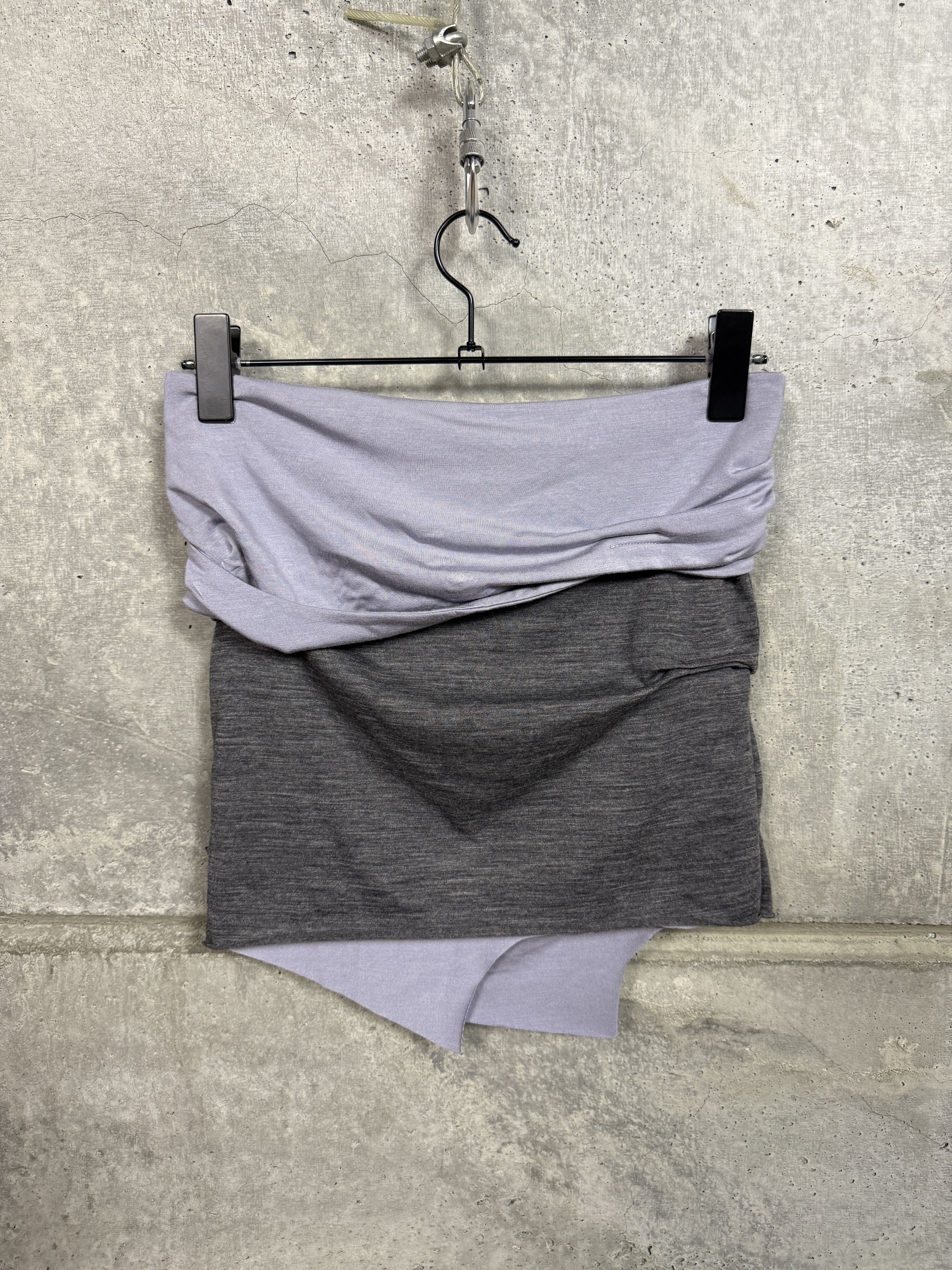 Mainline:RUS/Fr.CA/DE $390 Mainline:RUS/FR.CA/DE Gabs Mini Skirt Size 27" / US 4 / IT 40 - 5 Thumbnail