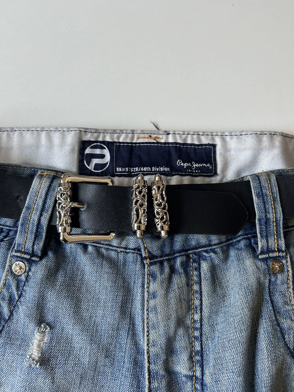 Japanese Brand × Vintage Y2K 2000s Silver cross futuristic black roller belt Size ONE SIZE - 2 Thumbnail