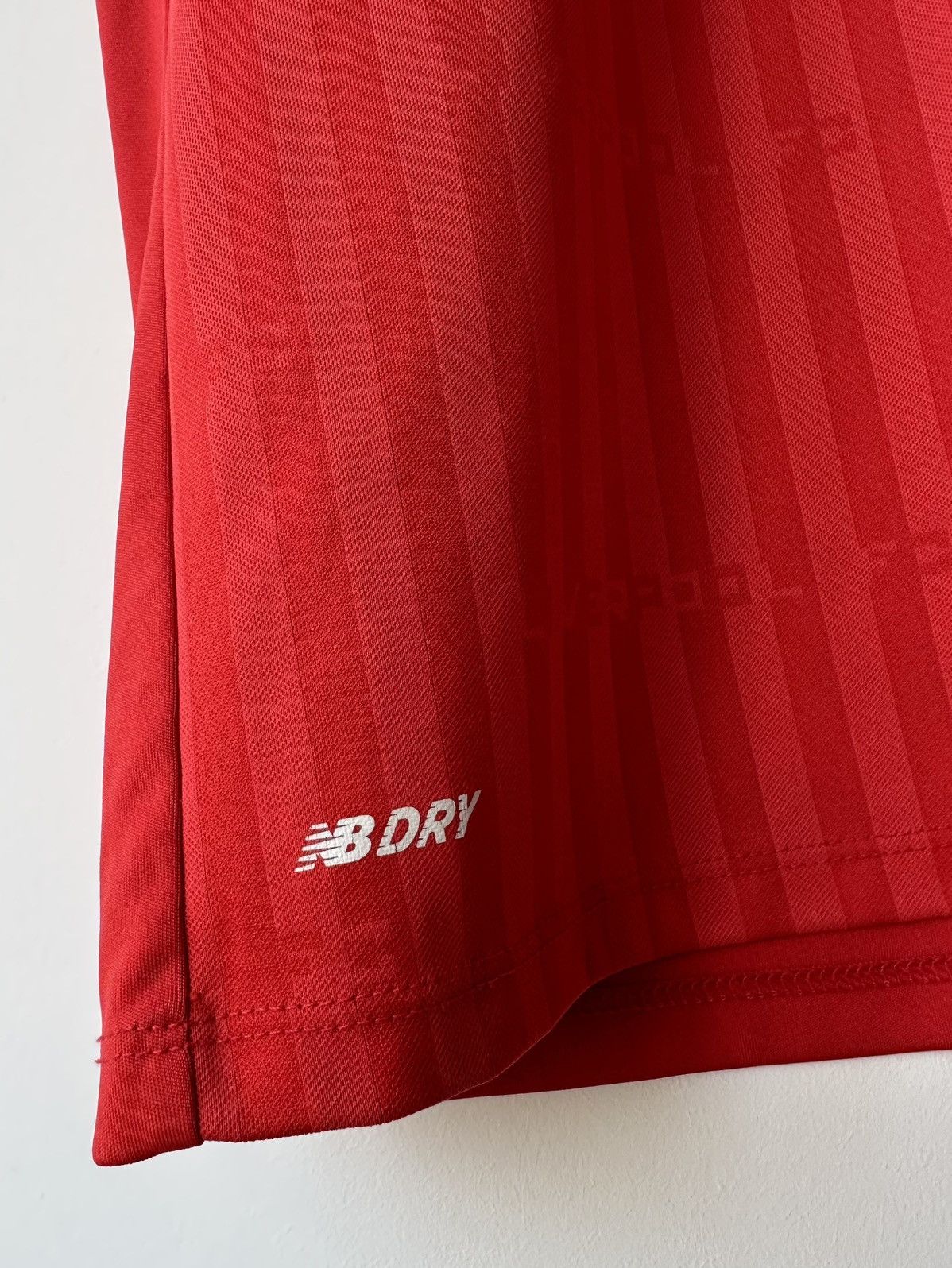 New Balance Liverpool England 2015/2015 New Balance Shirt Size S Size US S / EU 44-46 / 1 - 6 Thumbnail