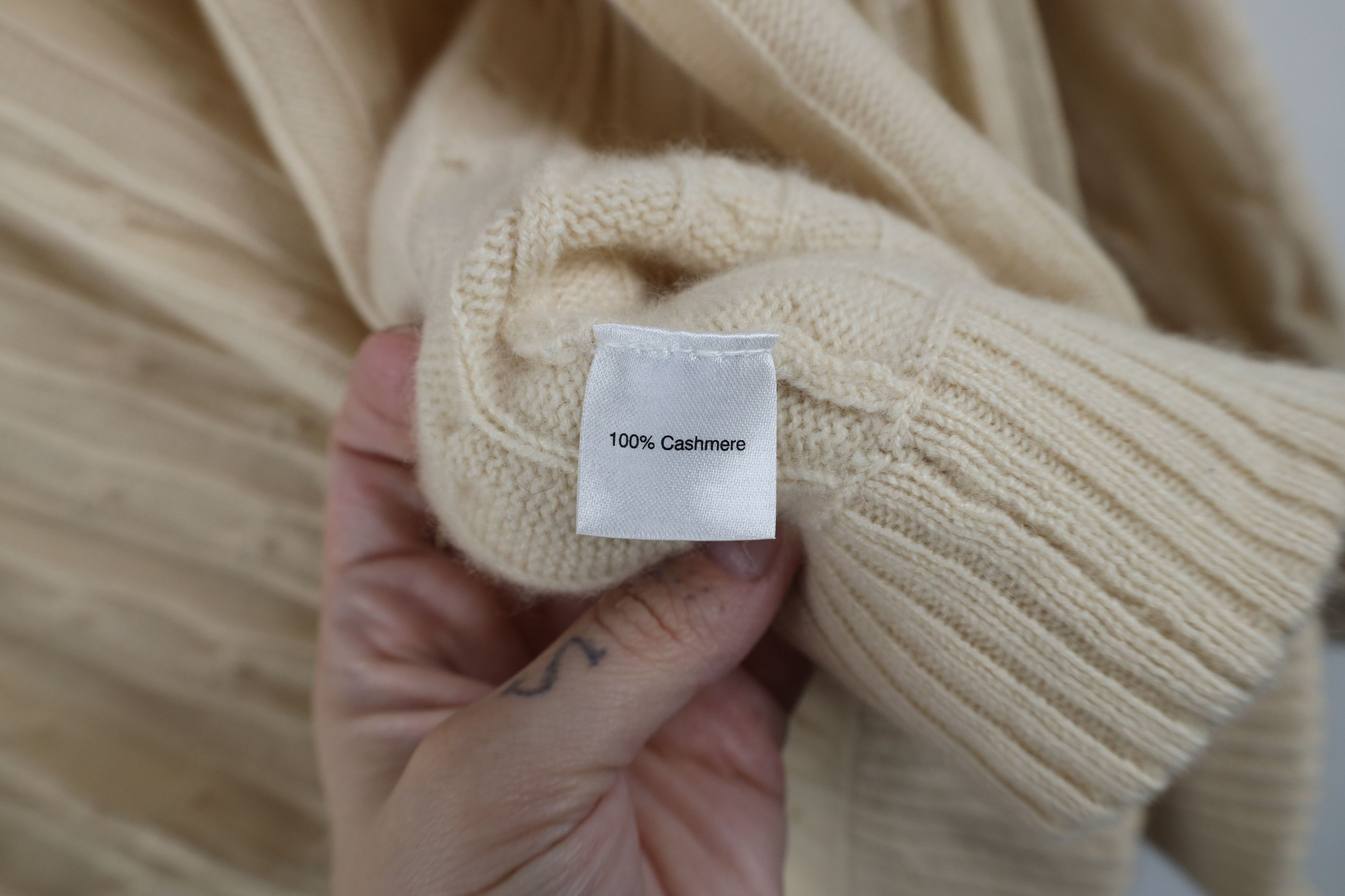 Vintage Vintage Y2K Saks Fifth Avenue Cashmere Cable Zip Sweater Size L / US 10 / IT 46 - 8 Thumbnail