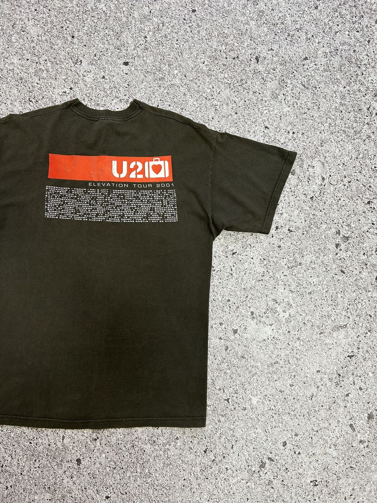 Band Tees × Vintage Vintage U2 Elevation Tour 2001 Rock Band T-Shirt Size US XL / EU 56 / 4 - 8 Thumbnail