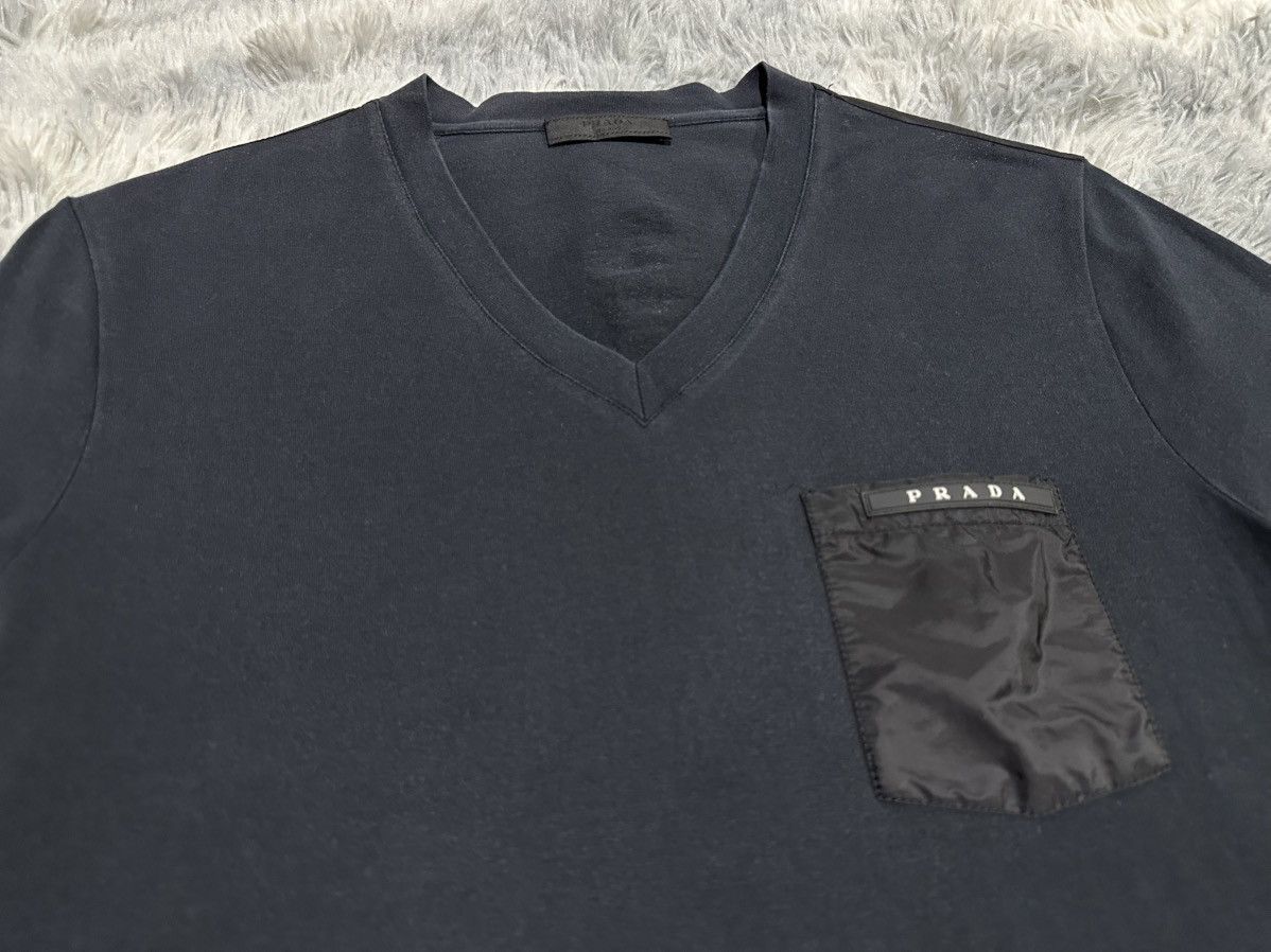Prada 🔥Prada Nylon Pocket Tee Padded Shoulder Size US S / EU 44-46 / 1 - 3 Thumbnail