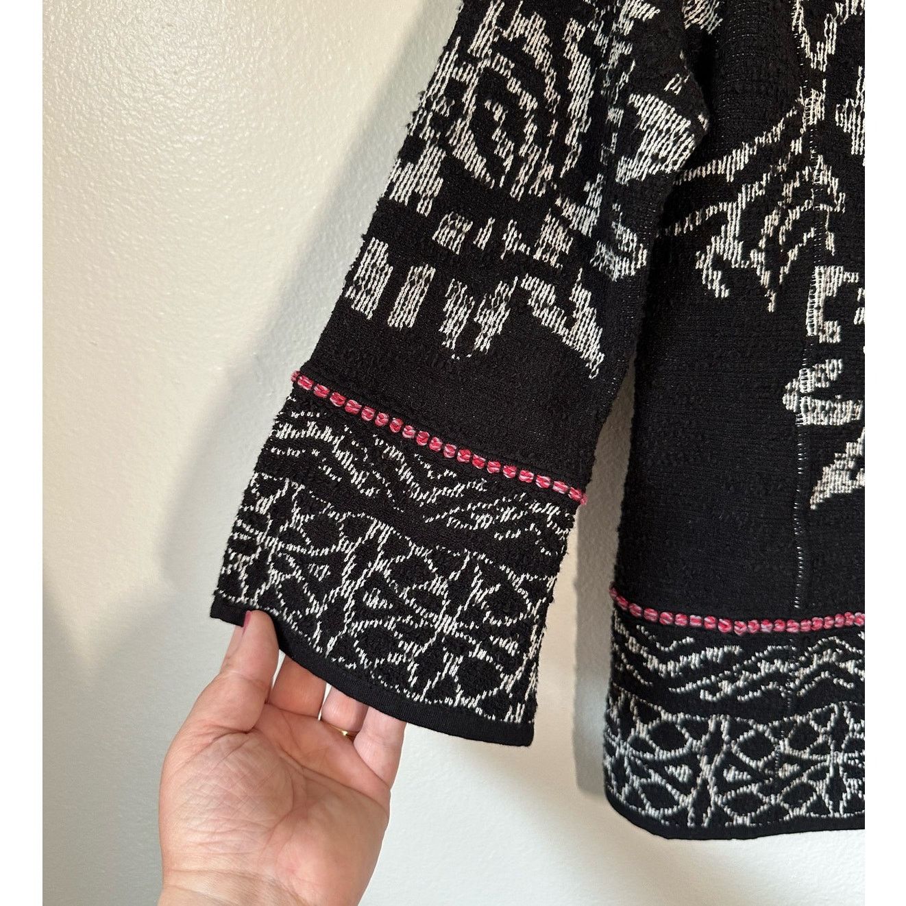 Chicos Chicos XS Zip Up Jacket Boho Print PinkDetail Woven Texture Size XS / US 0-2 / IT 36-38 - 6 Thumbnail