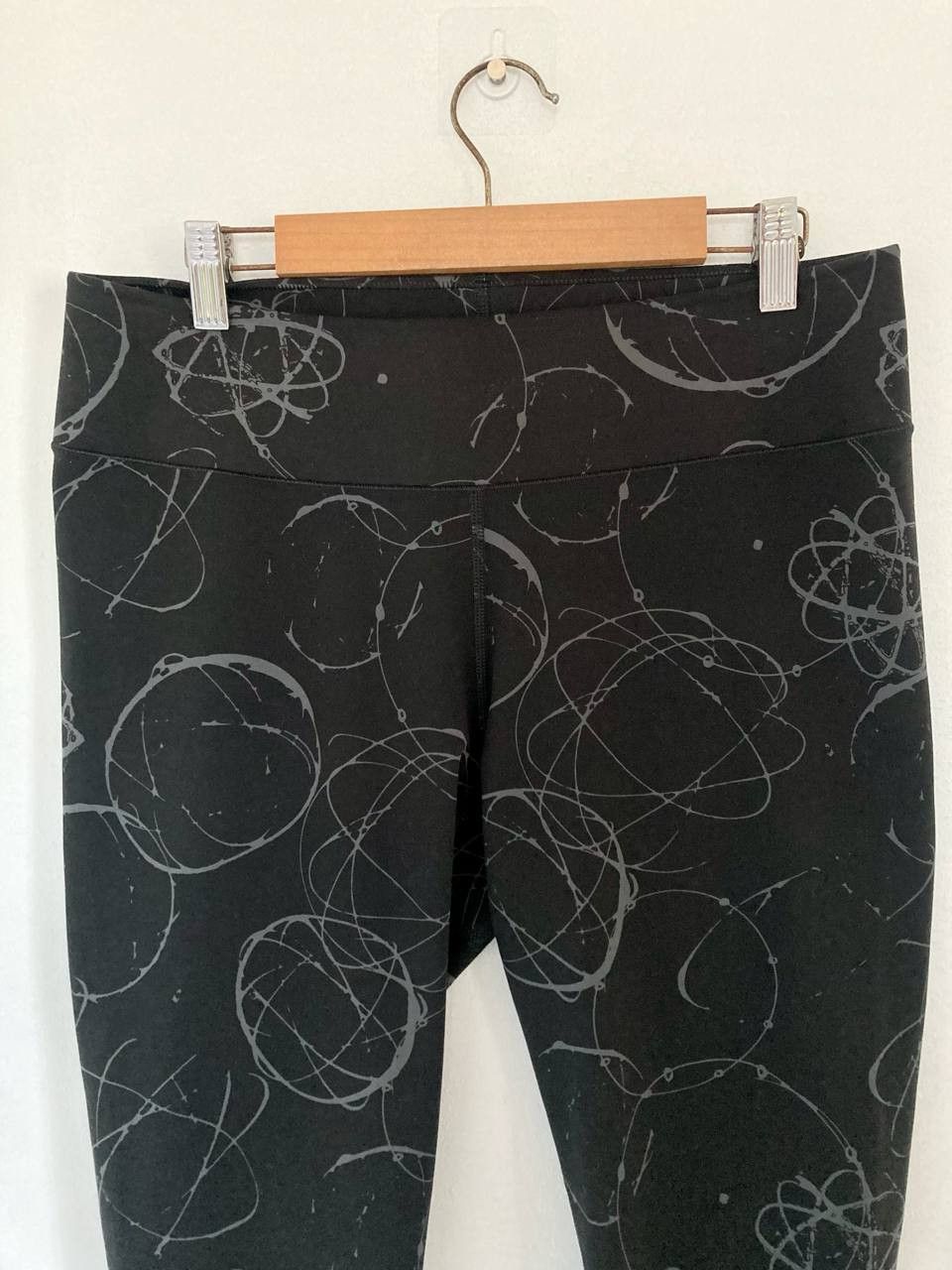 Futura × Uniqlo AIRism Active Uniqlo x Futura LAB Seamless Leggings Size 30" / US 8 / IT 44 - 4 Thumbnail