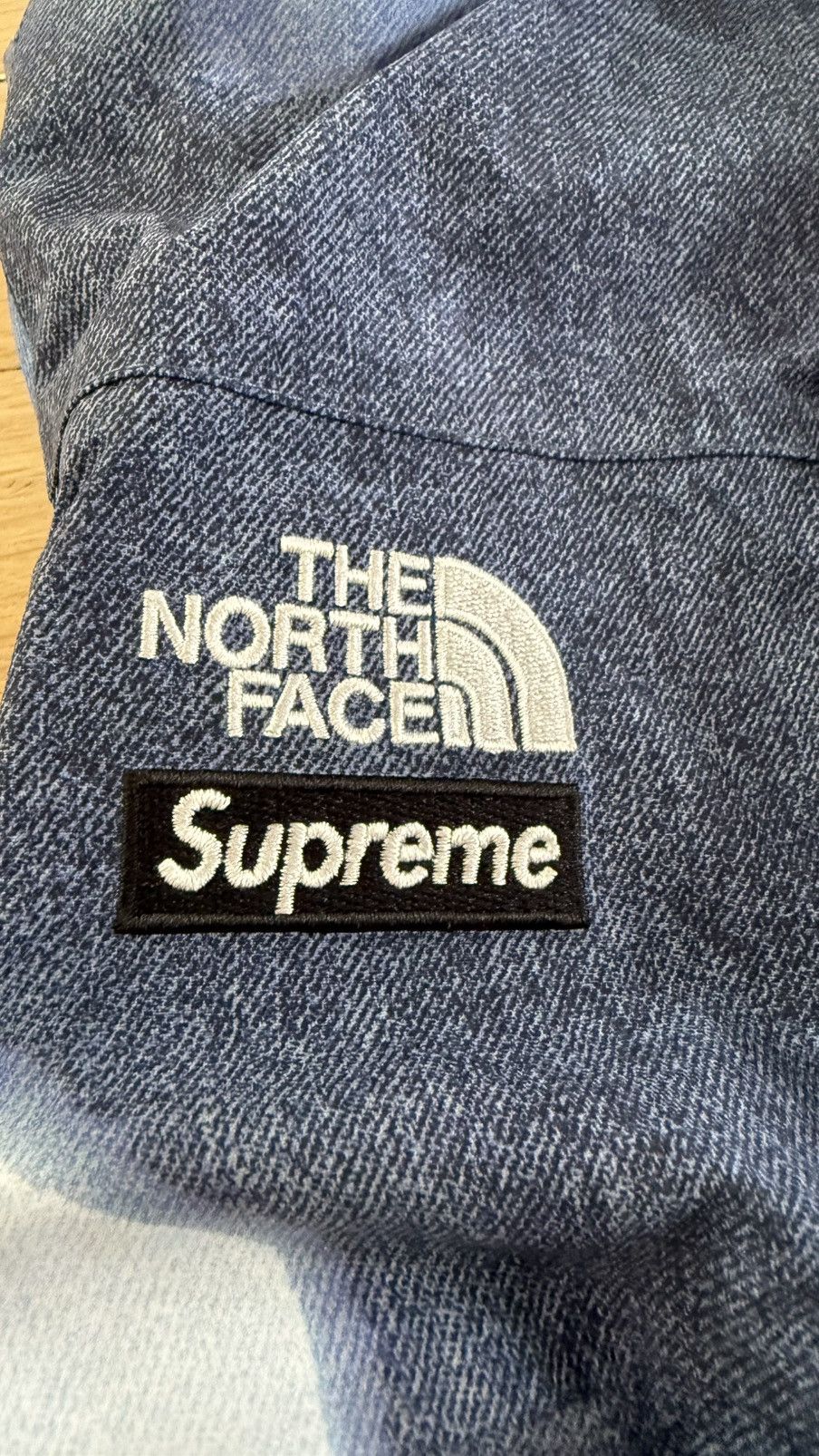 Supreme × The North Face Supreme The North Face Bleached Denim Print Mountain Pant 21 Size US 30 / EU 46 - 2 Thumbnail