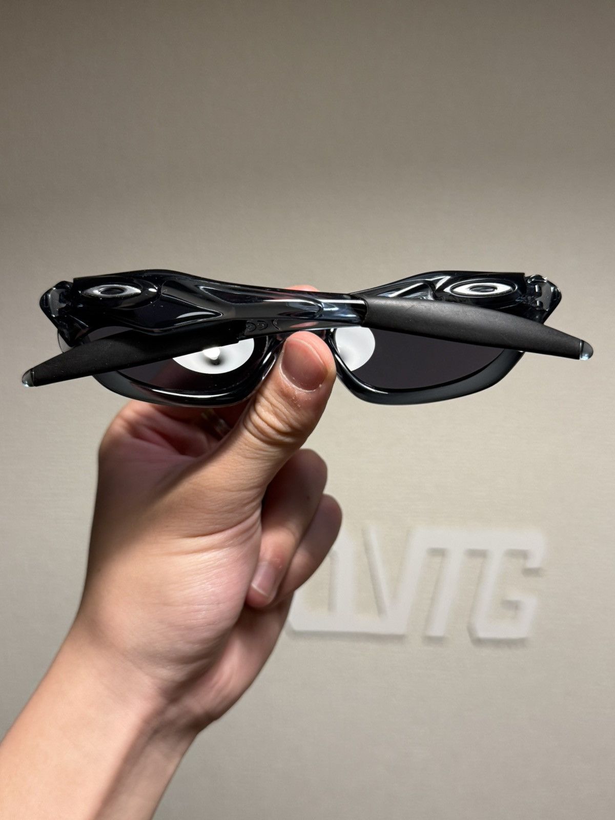 Oakley OAKLEY UNKNOWN CRYSTAL BLACK SUNGLASSES Size ONE SIZE - 5 Thumbnail