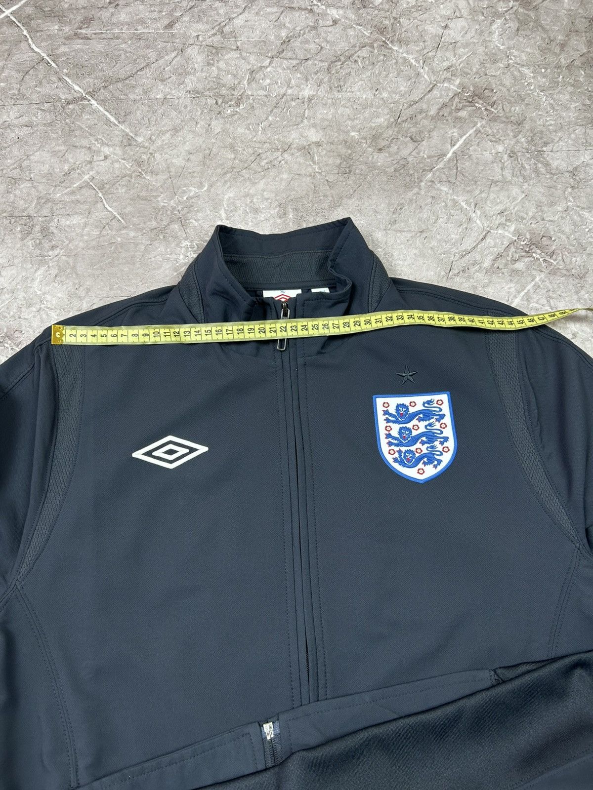 Umbro England National Team Umbro Track Jacket Soccer Jersey Size US L / EU 52-54 / 3 - 9 Thumbnail