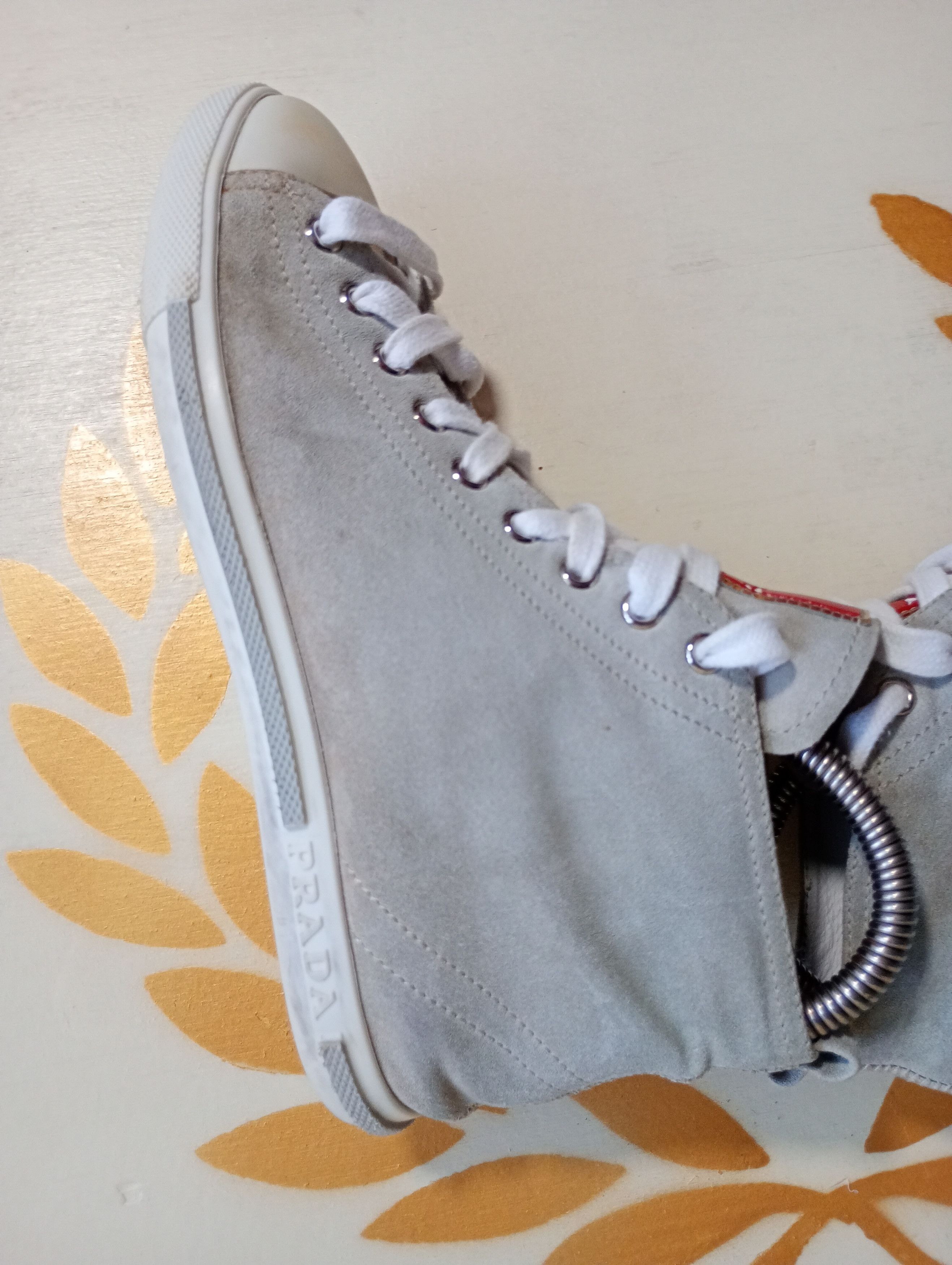 Prada Prada Suede Trainers size 37 Size US 7 / IT 37 - 8 Thumbnail