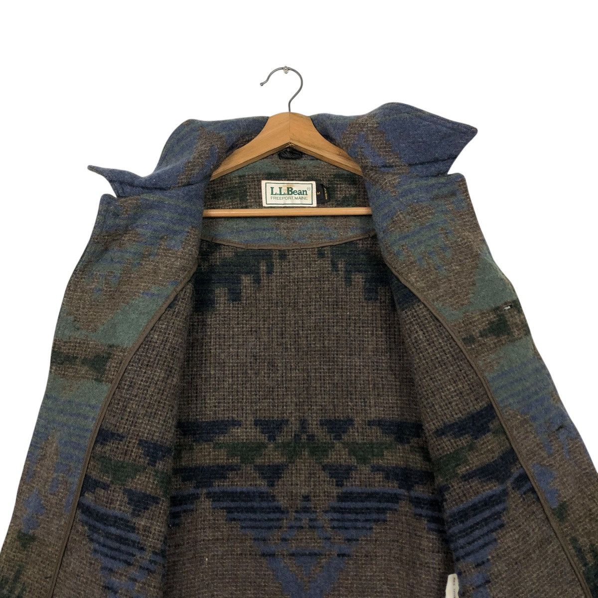 L.L. Bean 🔥VINTAGE WOOL CHORE WORK JACKET L.L.BEAN NAVAJO AZTEC NATIVE Size US M / EU 48-50 / 2 - 16 Thumbnail