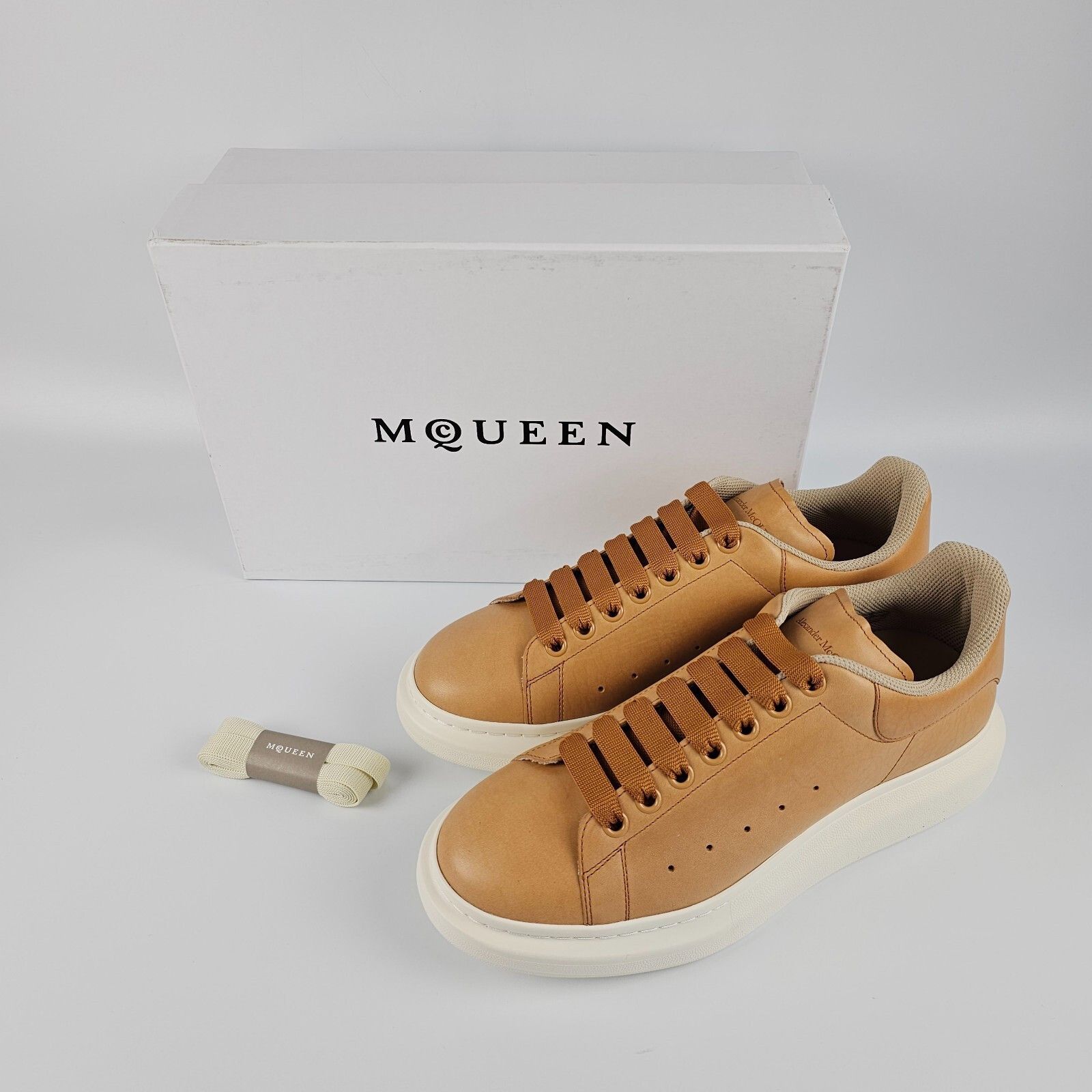 Alexander McQueen ALEXANDER MCQUEEN Oversized $830 Men's Light Brown Leather S Size US 11.5 / EU 44-45 - 3 Thumbnail