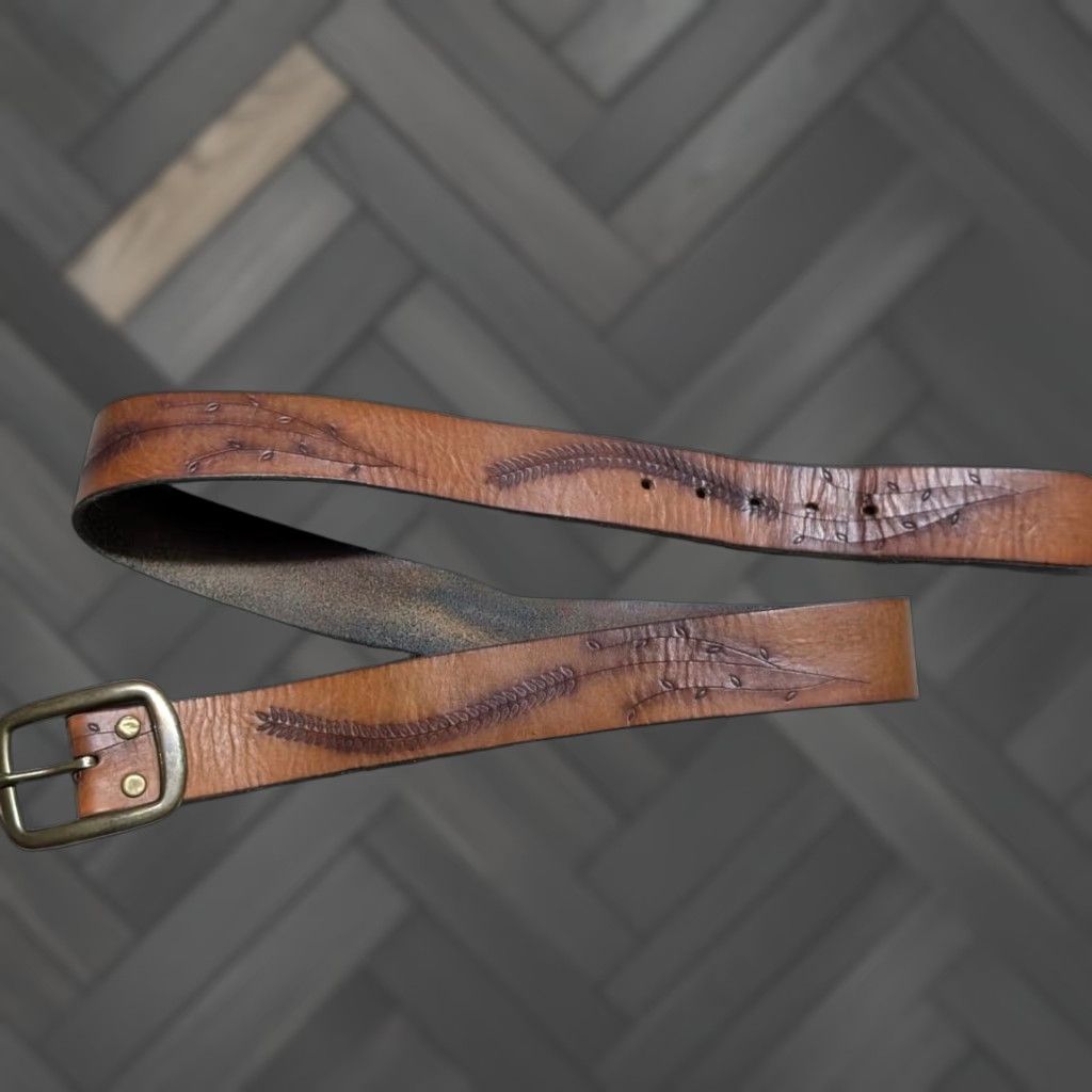 Lucky Brand VINTAGE Lucky Brand belt Western belt Tooled brown 40/41 leather cowhide buckle western Mens belt 1-5/8" width Size 40 - 1 Thumbnail