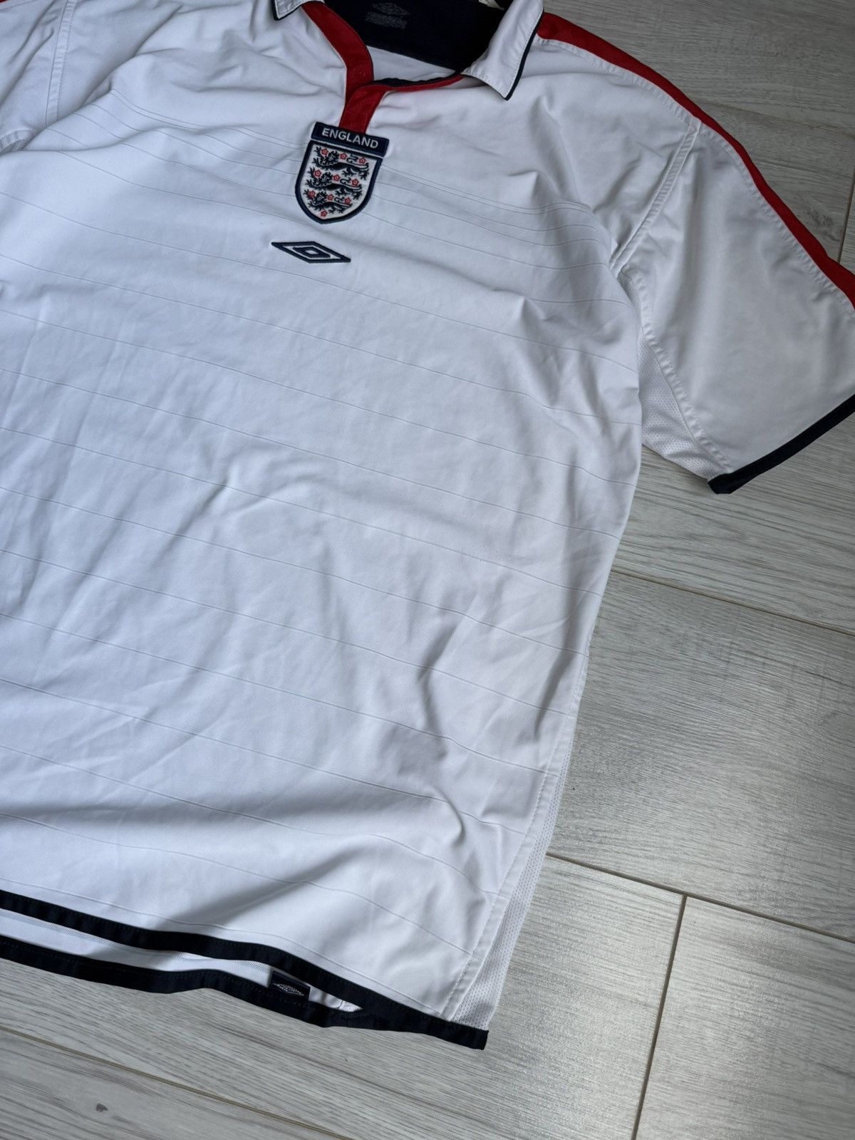 Umbro × Vintage Vintage Umbro Soccer Jersey England reverse 2005 shirt Size US XL / EU 56 / 4 - 2 Thumbnail