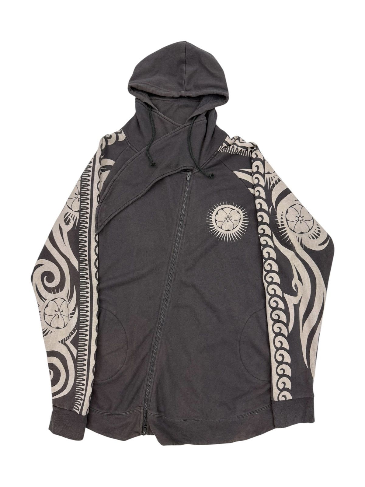 Japanese Brand Vtg Japanese Oriental Fullprint Asymmetrical Ninja Hoodie Size US L / EU 52-54 / 3 - 1 Thumbnail