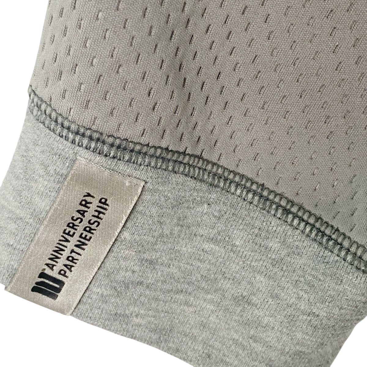 Other Vintage Puma Ferrari Hoodie Sweater Full Zip Grey Size US XL / EU 56 / 4 - 5 Thumbnail