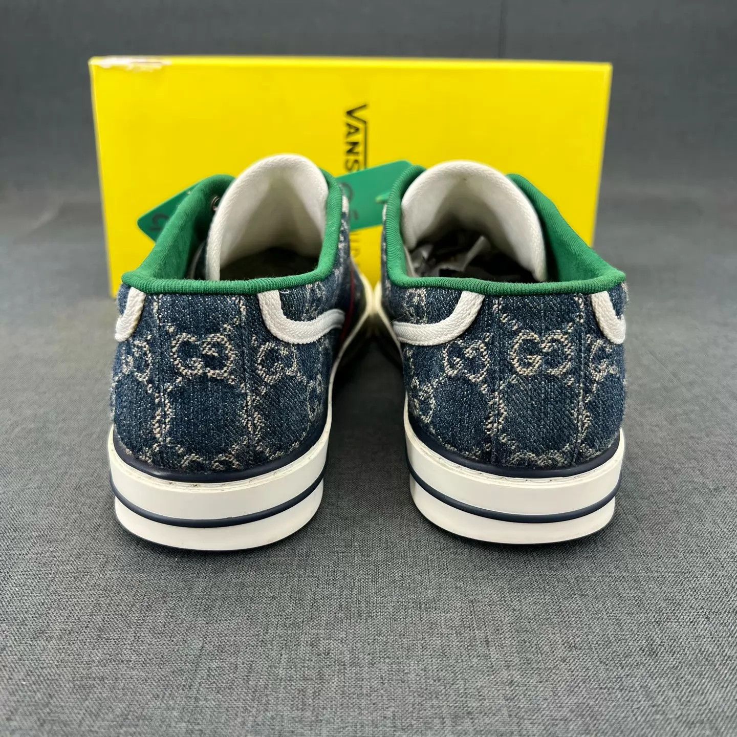 Gucci Gucci 1977 Denim Blue White & Red 42.5 1-2 Wears Near New Size US 9.5 / EU 42-43 - 5 Thumbnail