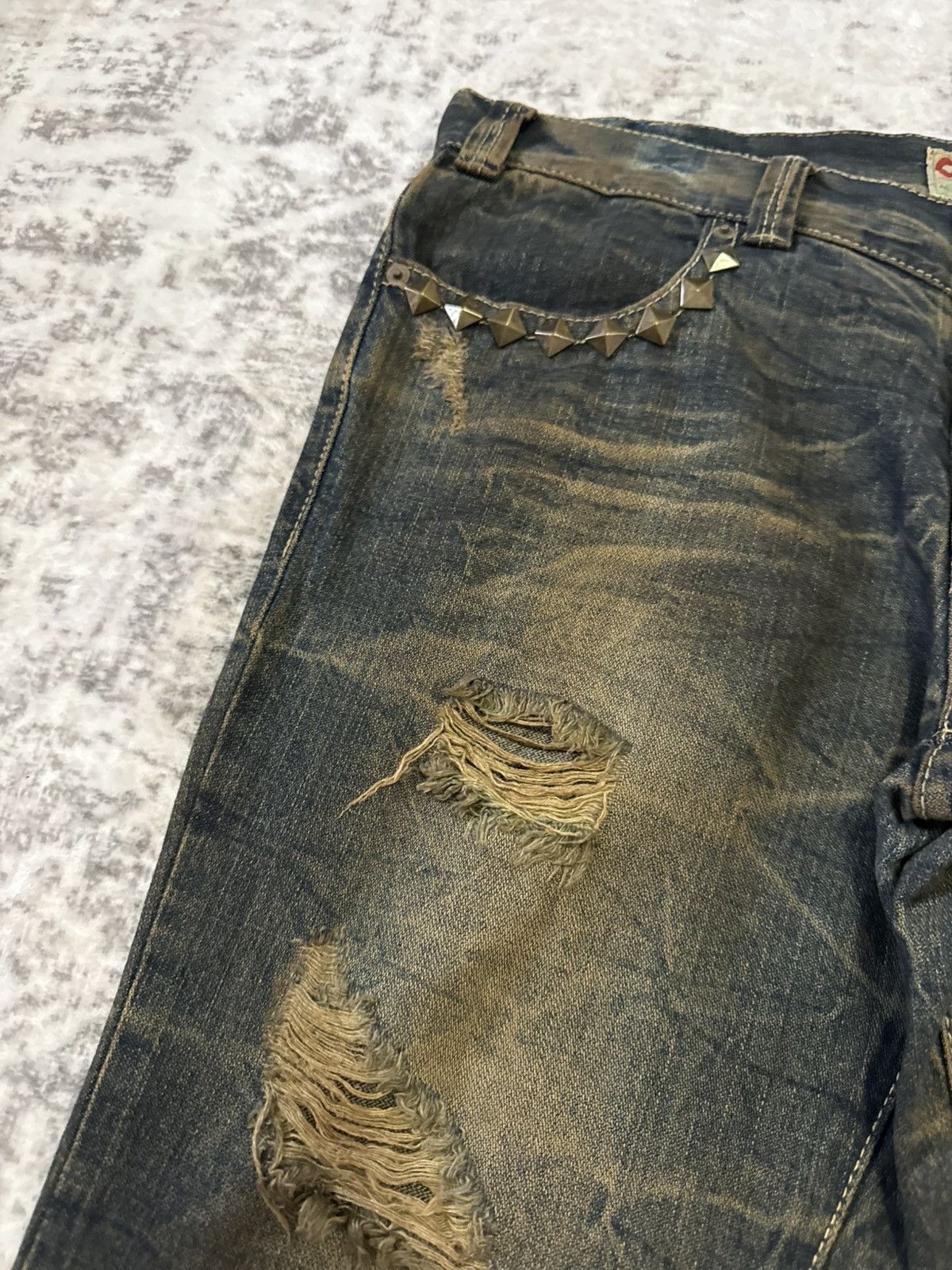 If Six Was Nine 2000s Pinball Studded Flared Jeans Mud Wash Distressed Size US 34 / EU 50 - 4 Thumbnail
