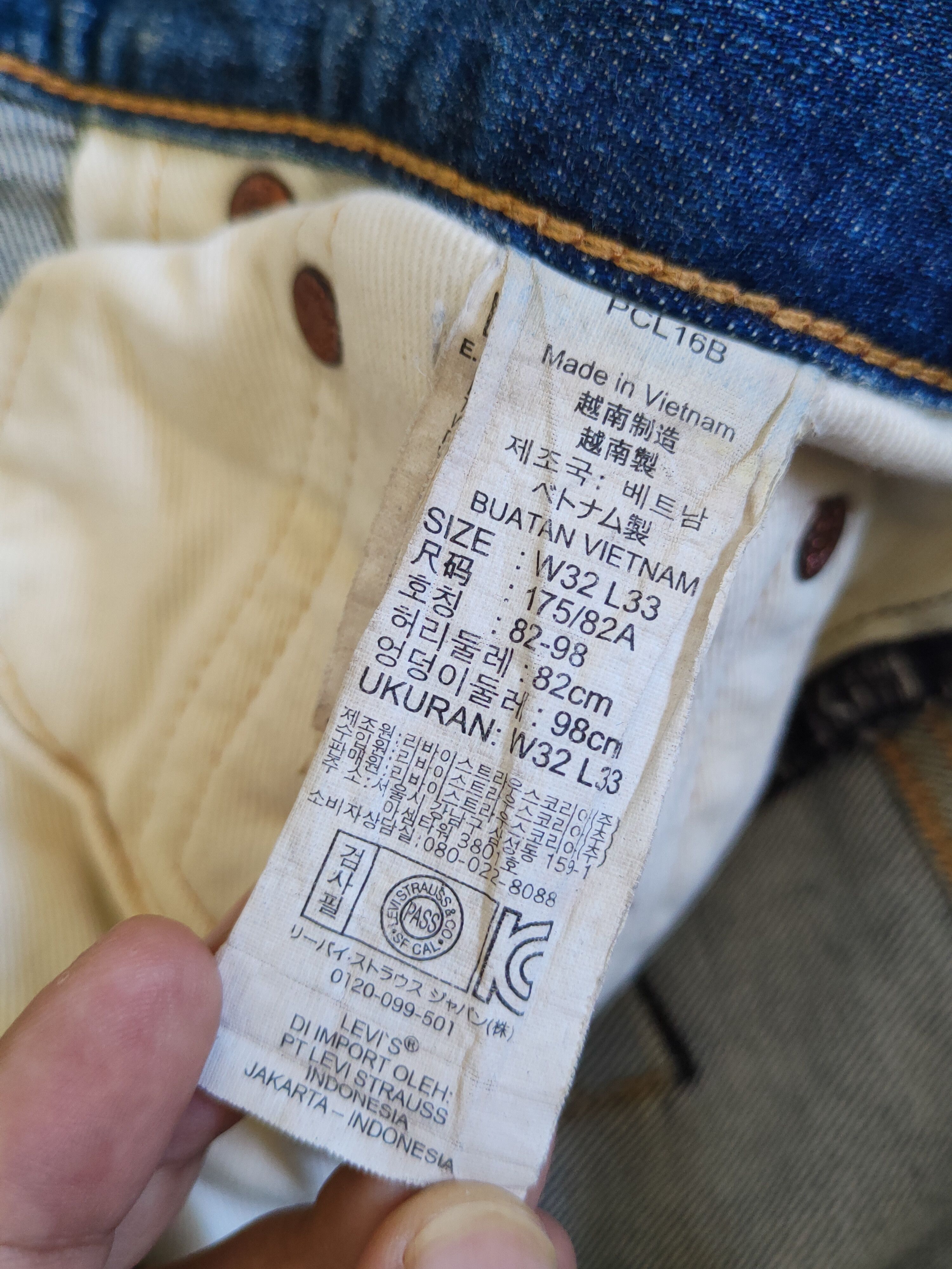 Levi's Levi's Blue Faded Distressed Ripped Jeans #S1837 Size US 31 - 19 Thumbnail