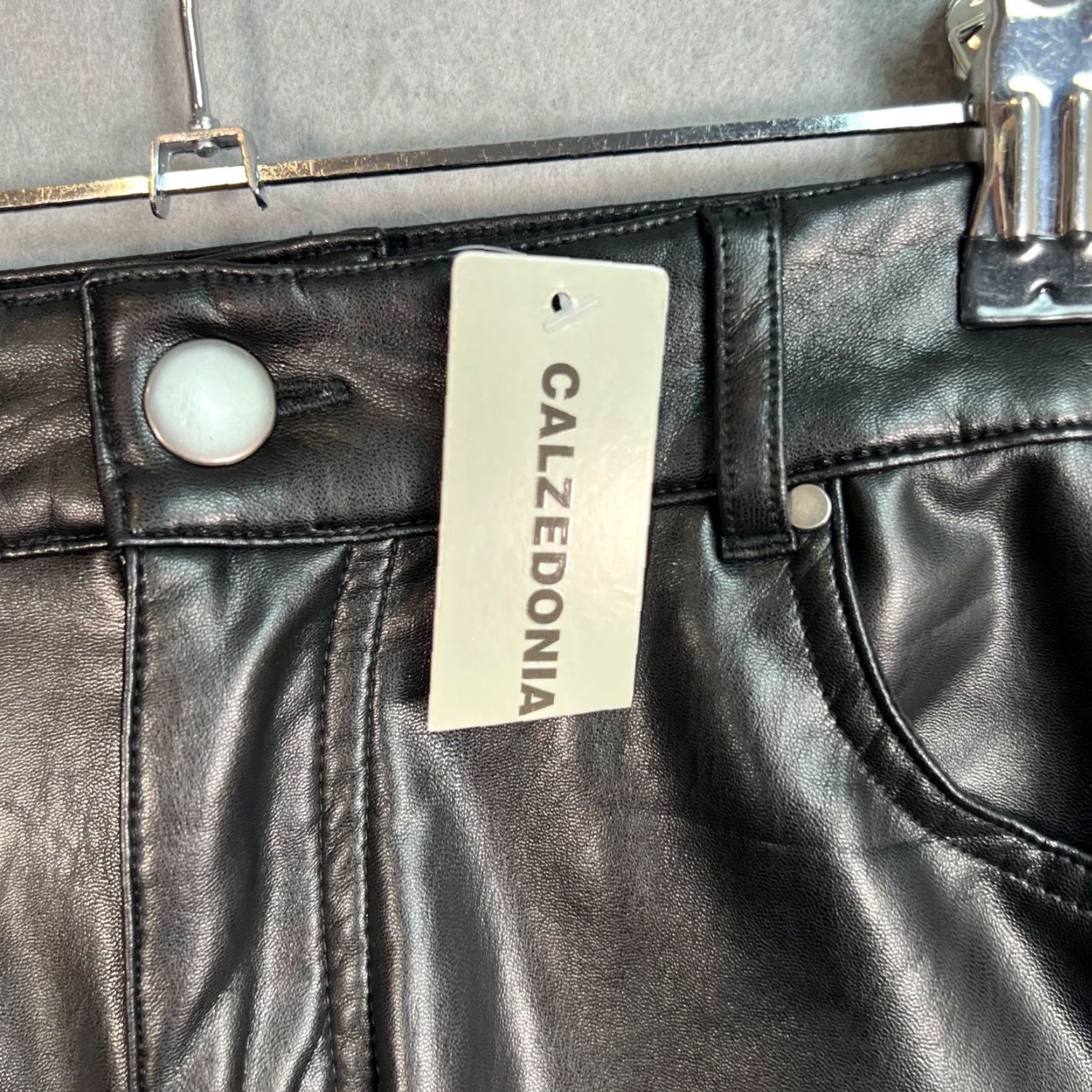Calzedonia Calzedonia Womens XL Black Faux Leather High-Waisted Skinny Pants NEW! Calzedonia Womens XL Black Faux Leather High-Waisted Skinny Pants NEW! Size 40" / US 18 - 5 Thumbnail