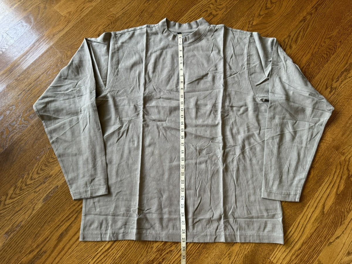Gap Large Gap Yeezy Long Sleeve T-Shirt Light Gray Kanye West Size US L / EU 52-54 / 3 - 6 Thumbnail