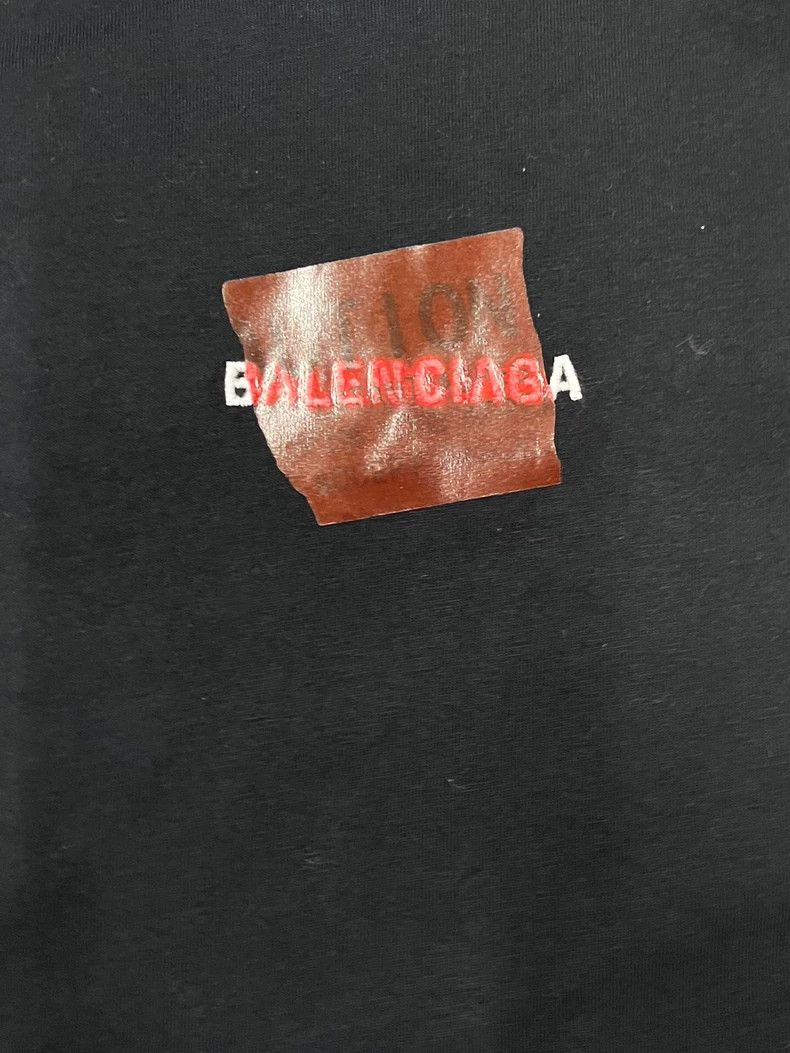 Balenciaga Balenciaga Tape Back Letter Regular T-Shirt 2505-Nextarrow Size US M / EU 48-50 / 2 - 3 Thumbnail